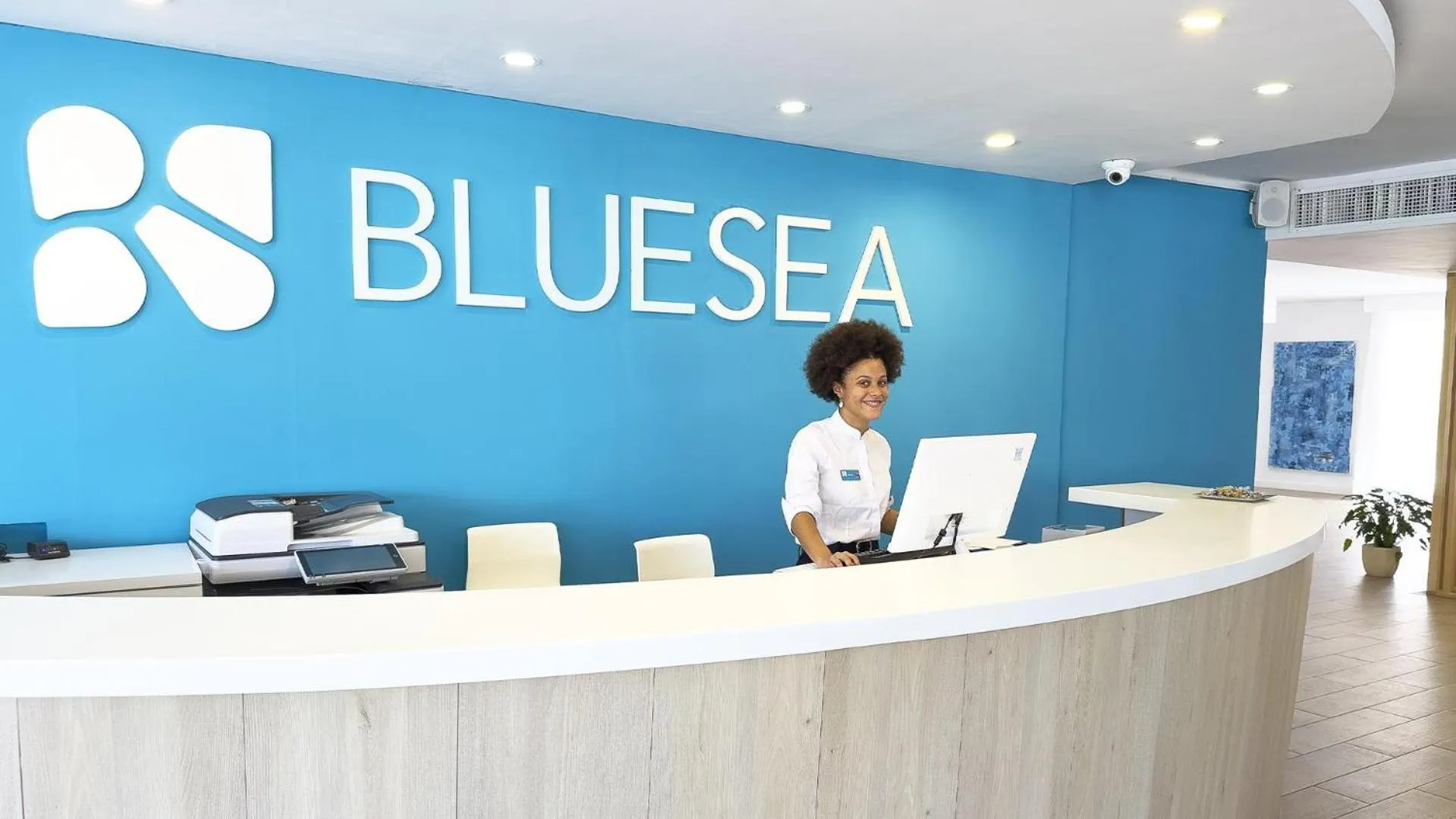 Lobby or reception in BLUESEA Costa Verde