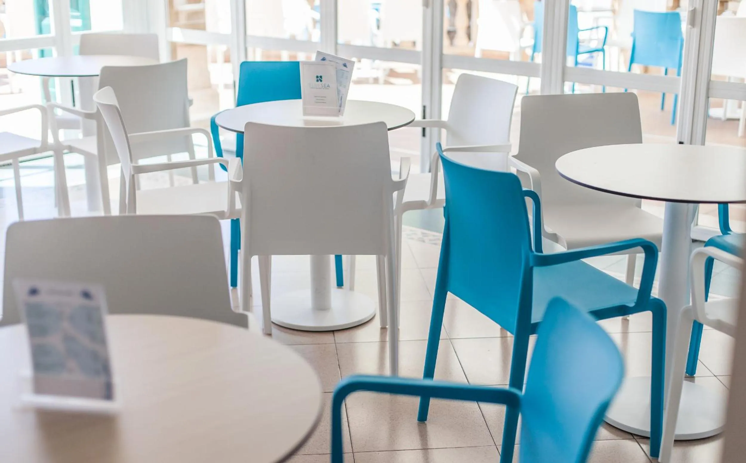 Lounge or bar in BLUESEA Costa Verde