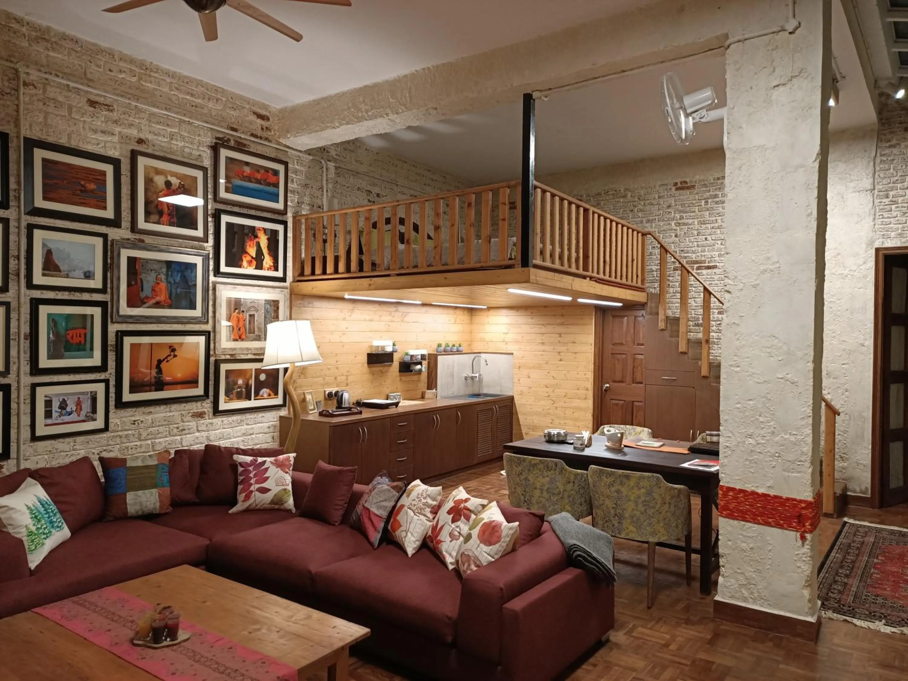 Kitchen or kitchenette in SaffronStays Ekam Walnut Suite, Chail