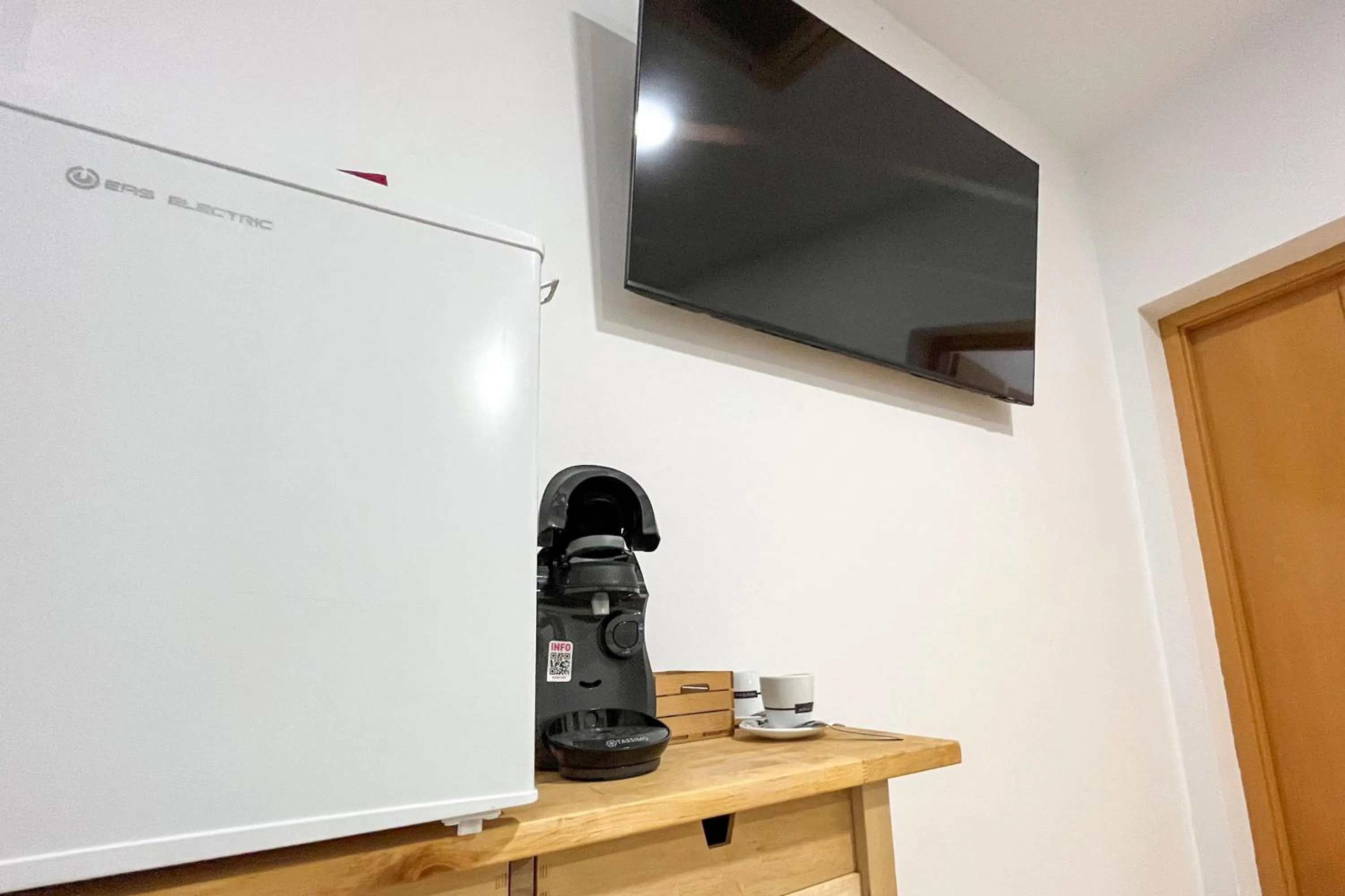 TV and multimedia in Complejo Turístico Rural Nazaret De Moguer