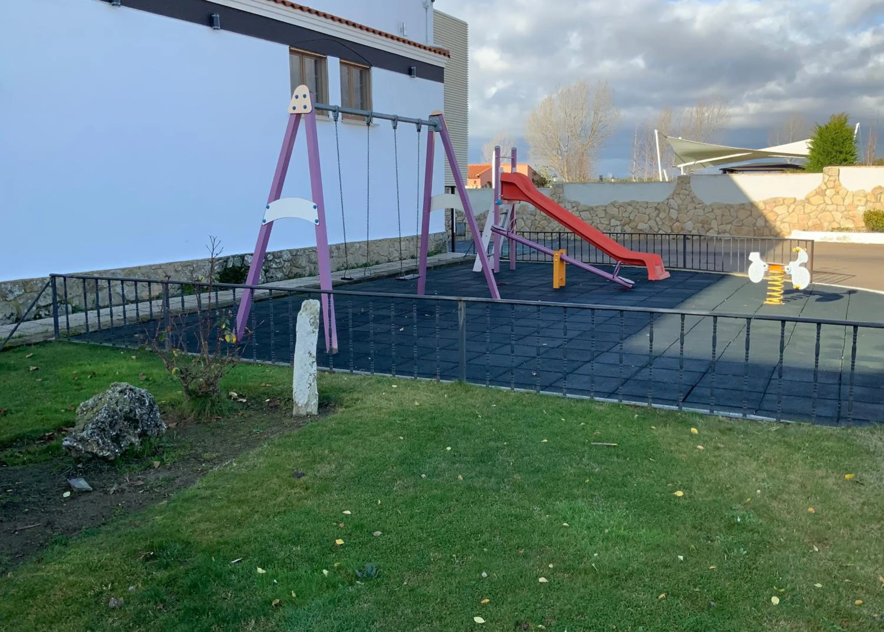 Children play ground in Hotel Mozárbez Salamanca