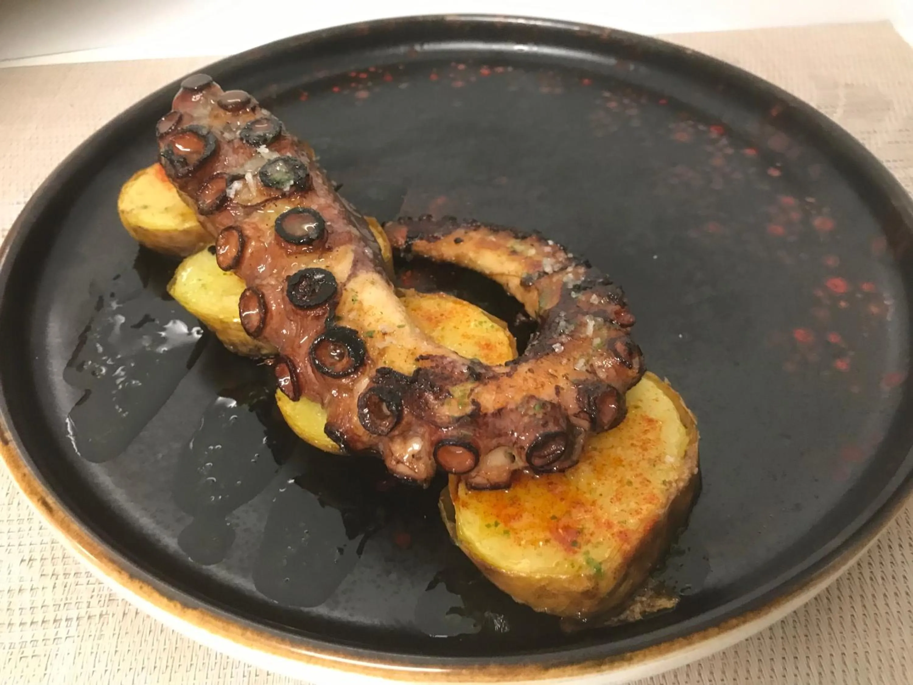 Restaurant/places to eat in Hotel Mozárbez Salamanca