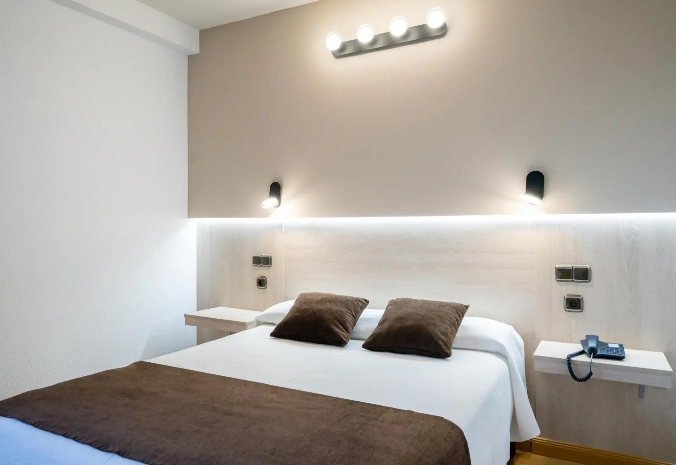 Single Room in Hotel Mozárbez Salamanca Single Room in Hotel Mozárbez Salamanca