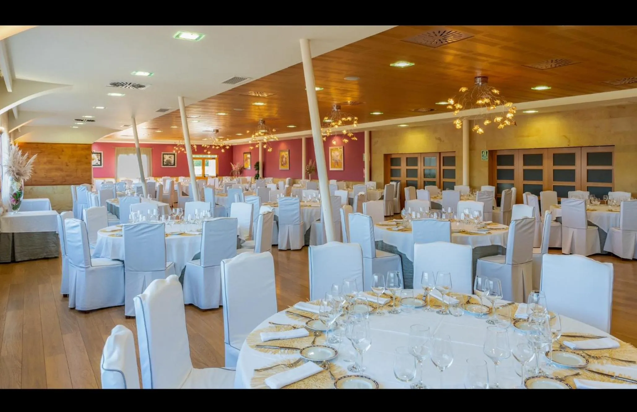 Banquet/Function facilities in Hotel Mozárbez Salamanca