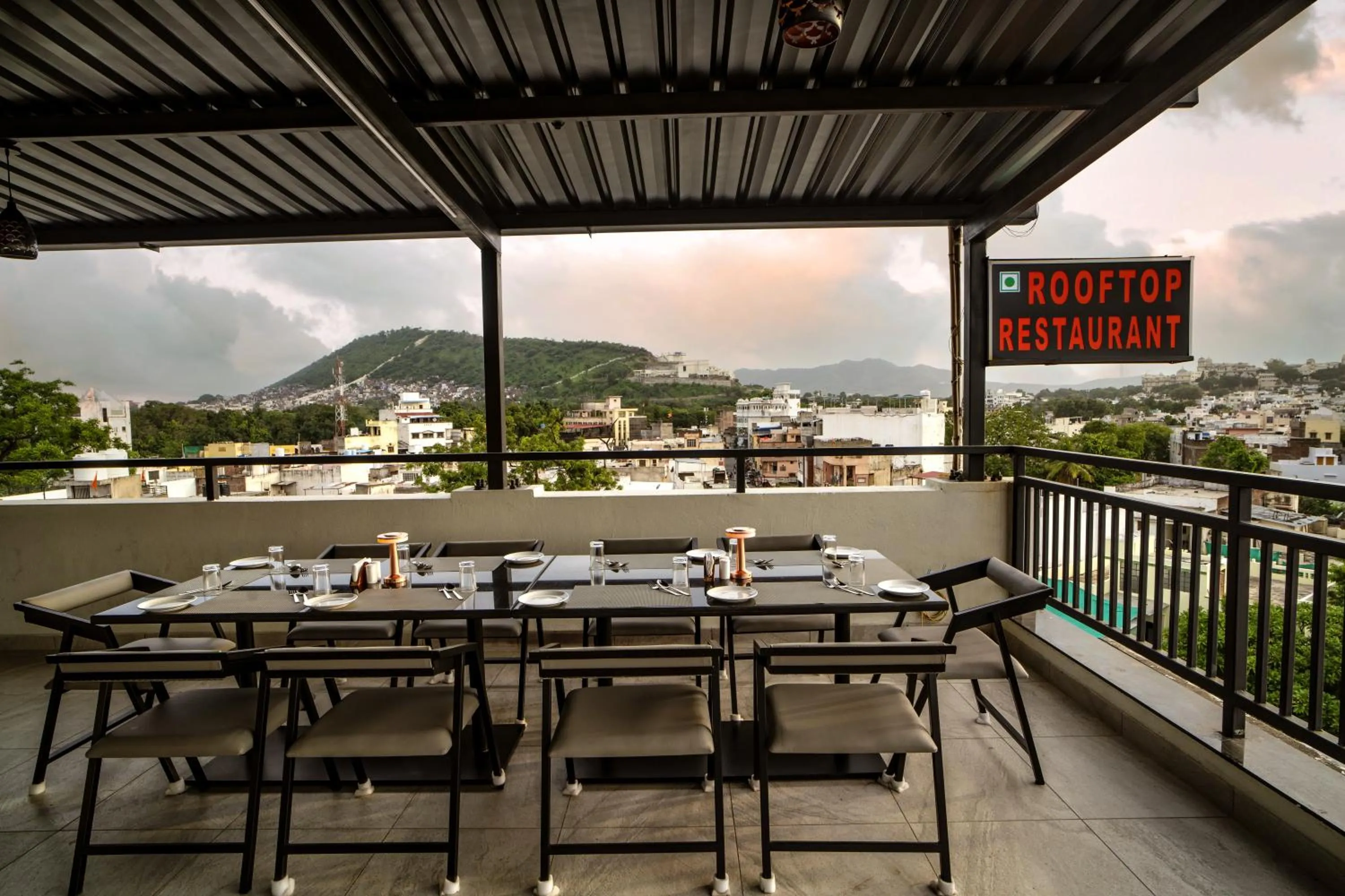 Restaurant/places to eat in THE MANGAL VIEW RESIDENCY - A Luxury Boutique Business Hotel