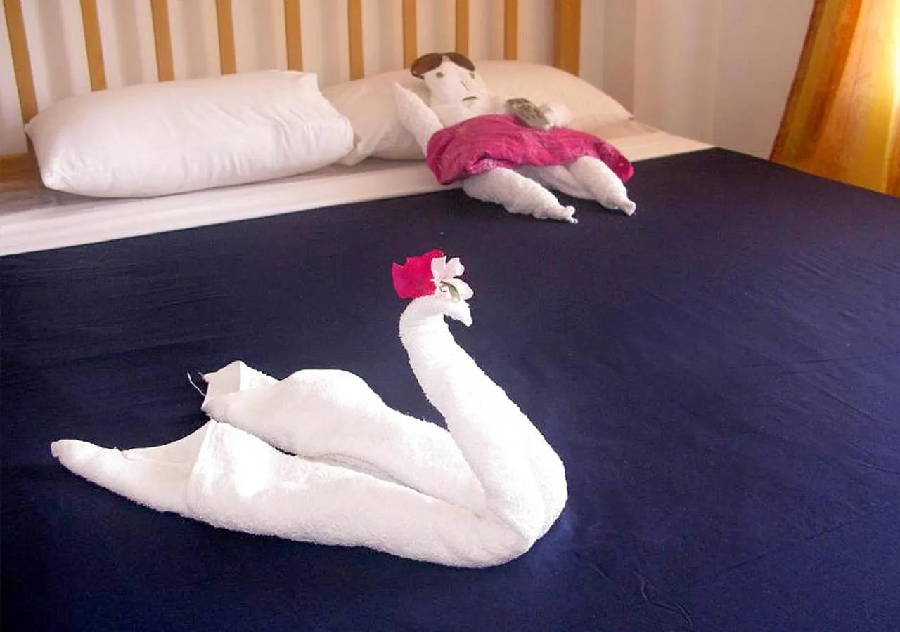 room service, Bed in Red Sea Relax Hotel