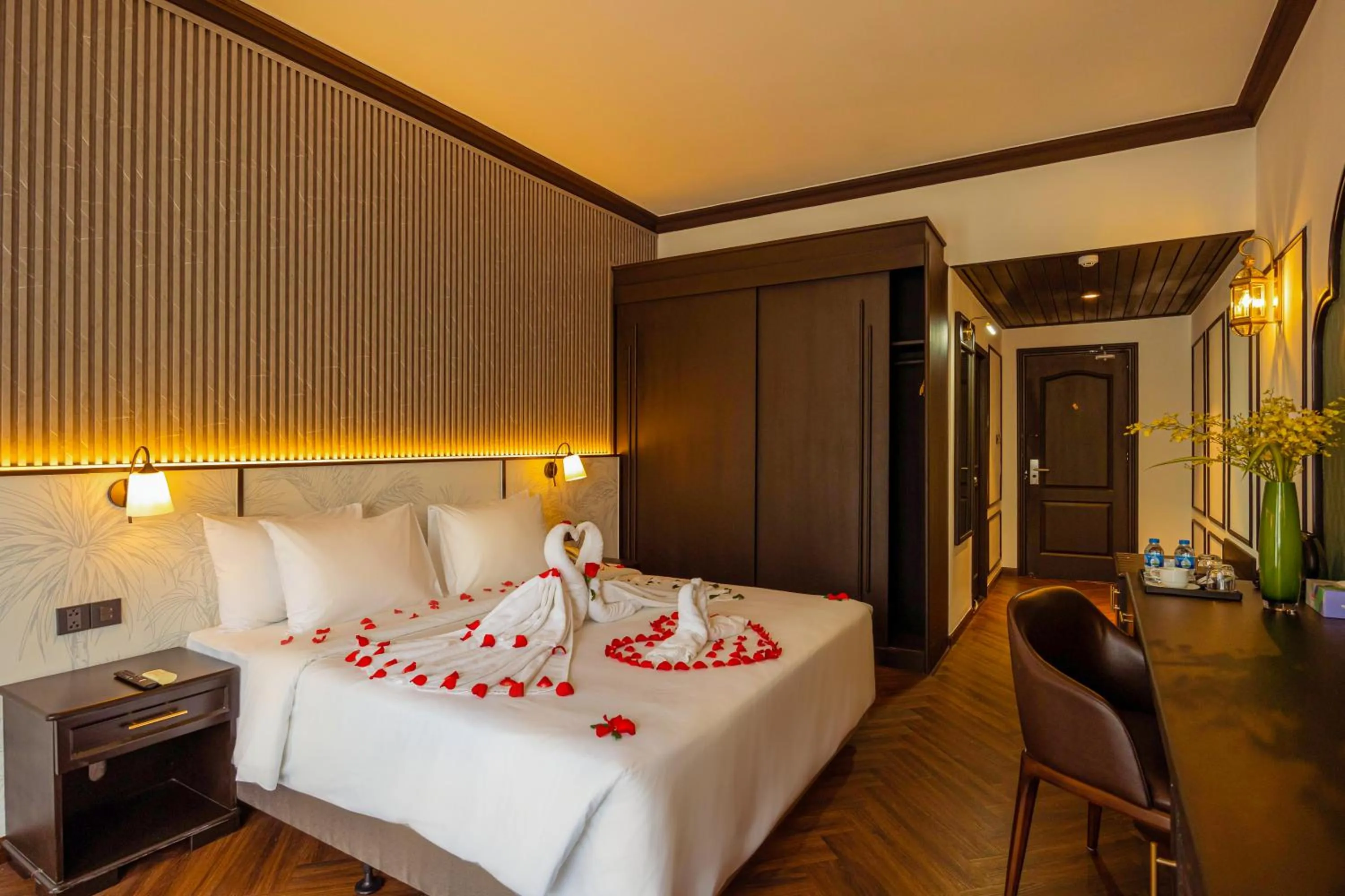 Bed in Dai Nam Boutique Hotel