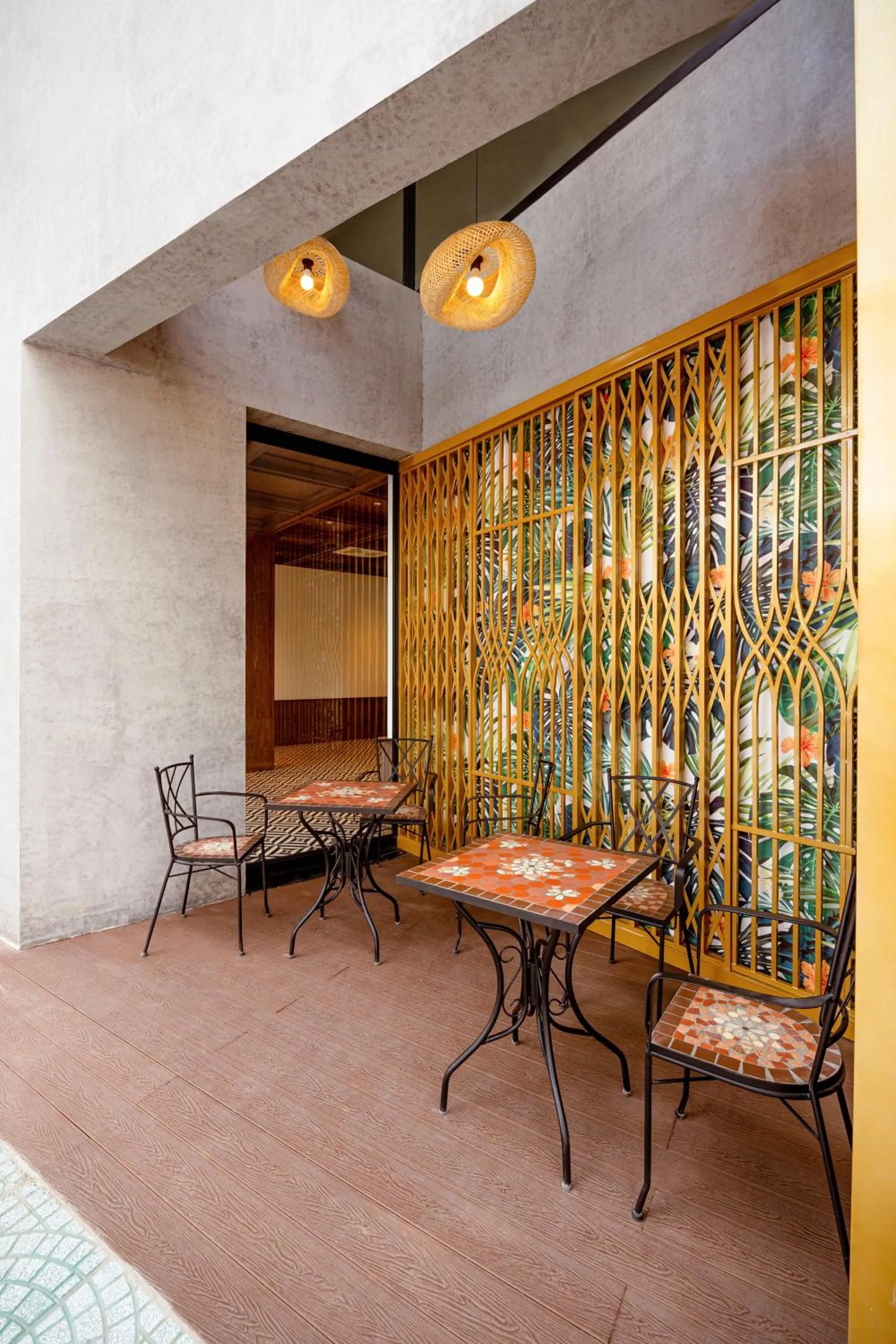 Seating area in Dai Nam Boutique Hotel