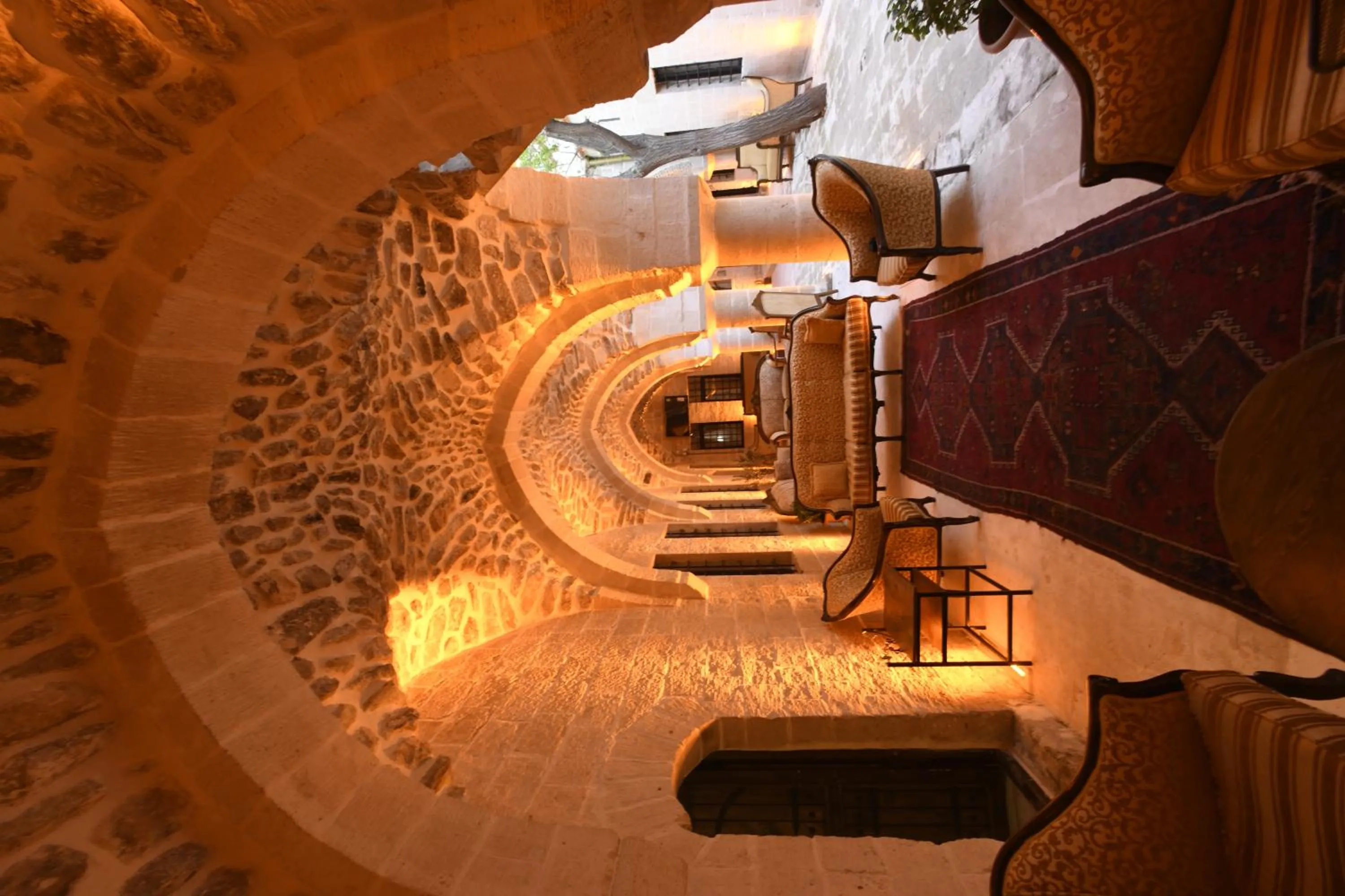 Communal lounge/ TV room in Legacy Mesopotamia Hotel