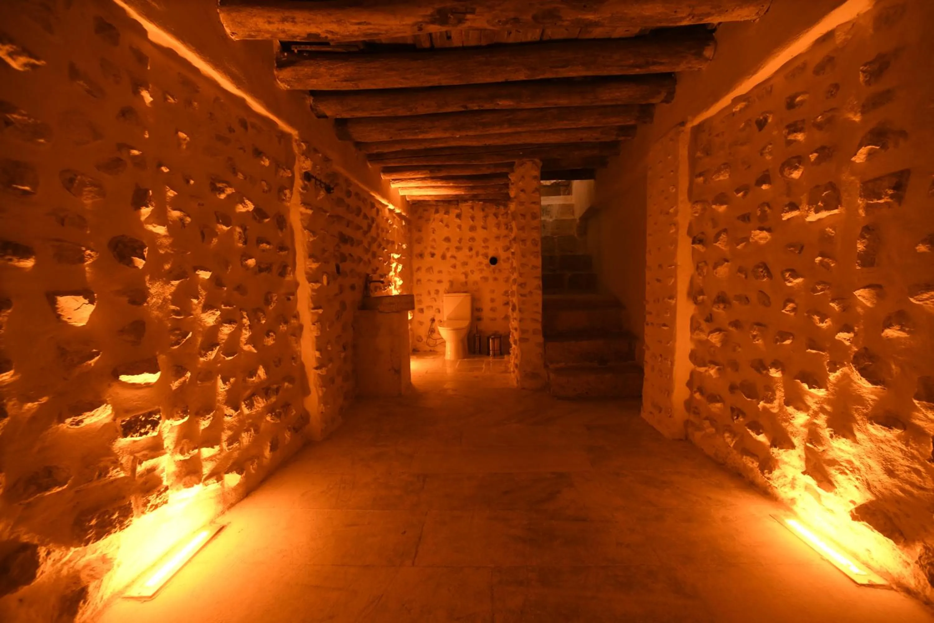 Legacy Mesopotamia Hotel