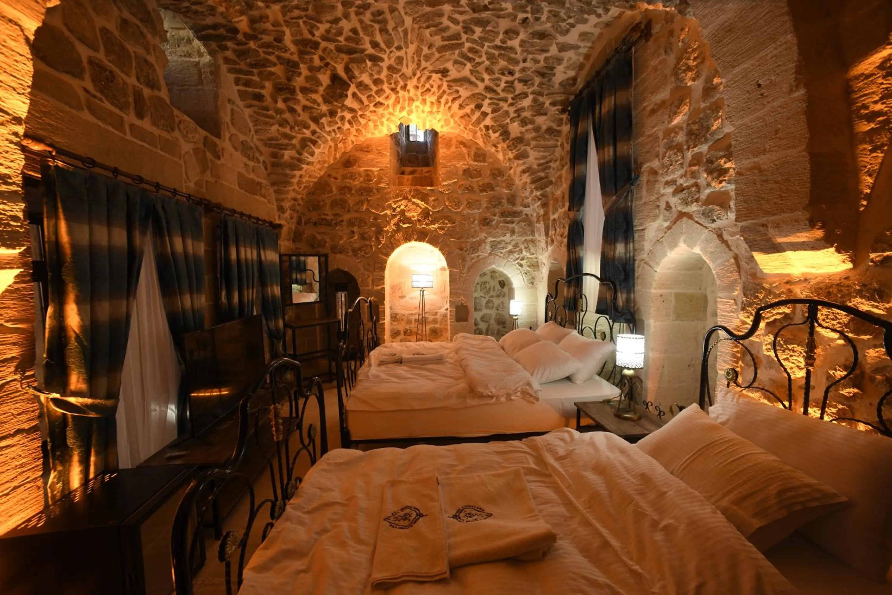 Legacy Mesopotamia Hotel