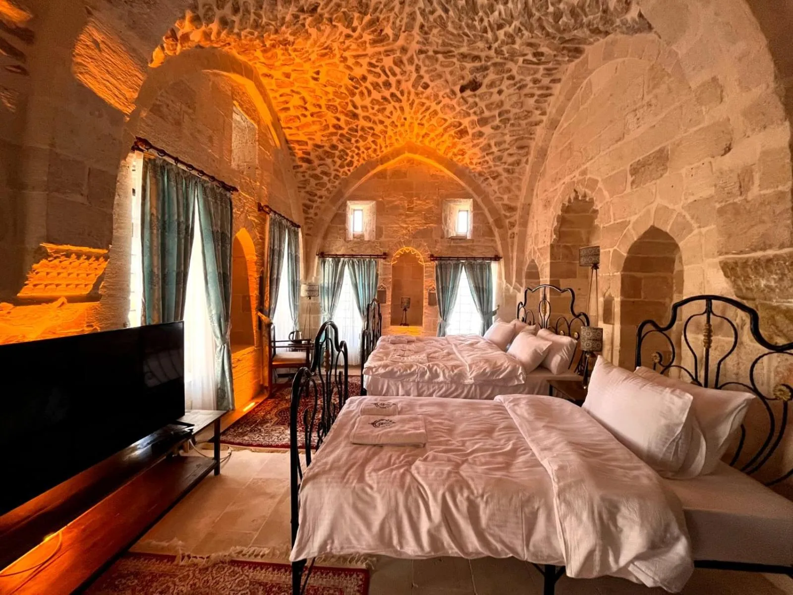 Legacy Mesopotamia Hotel