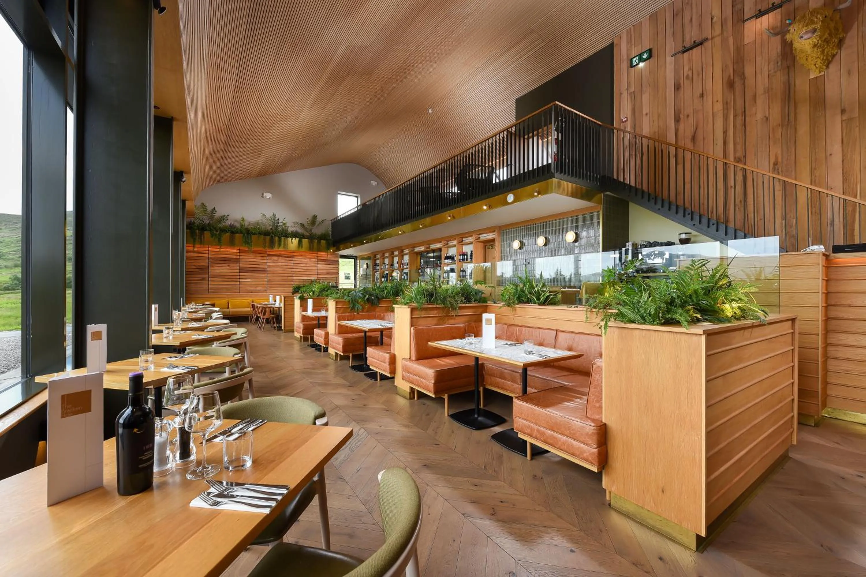 Restaurant/places to eat in Bracken Hide Hotel