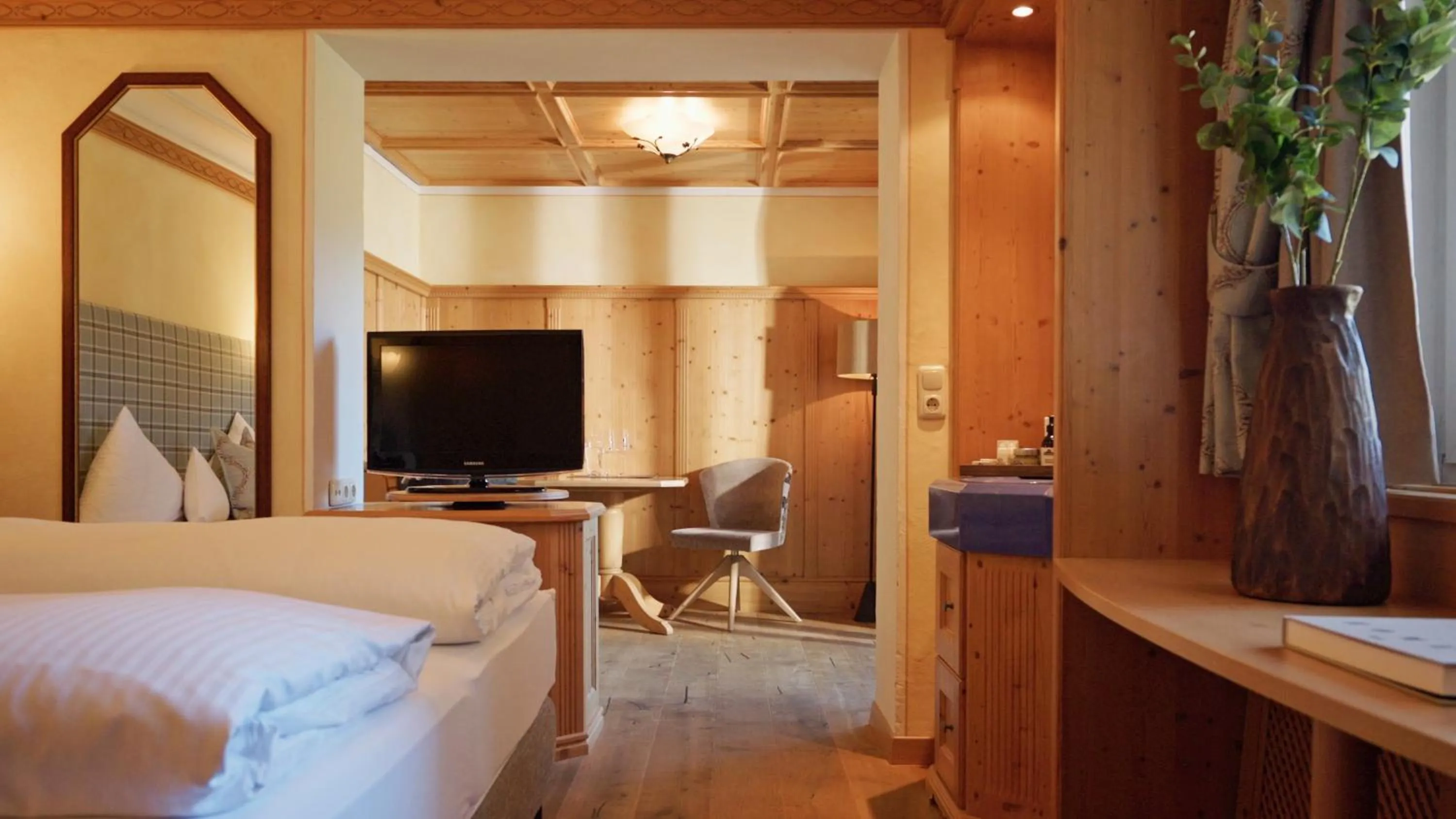 Bed in Hotel Hohenfels