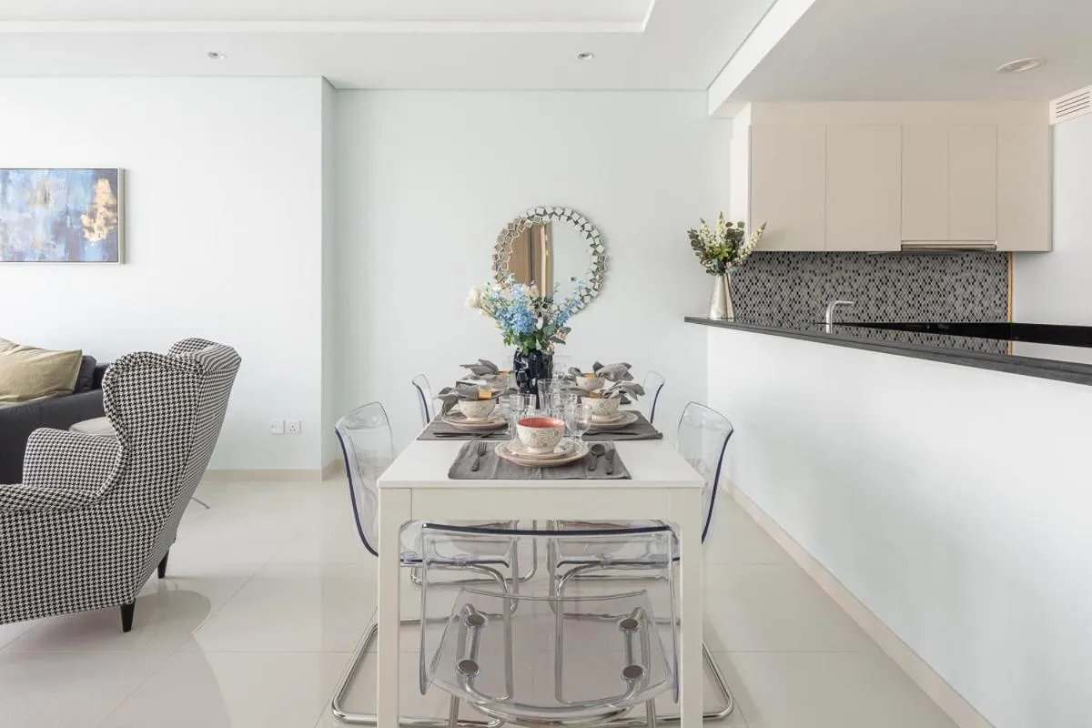 Other in Frank Porter - Paramount Midtown