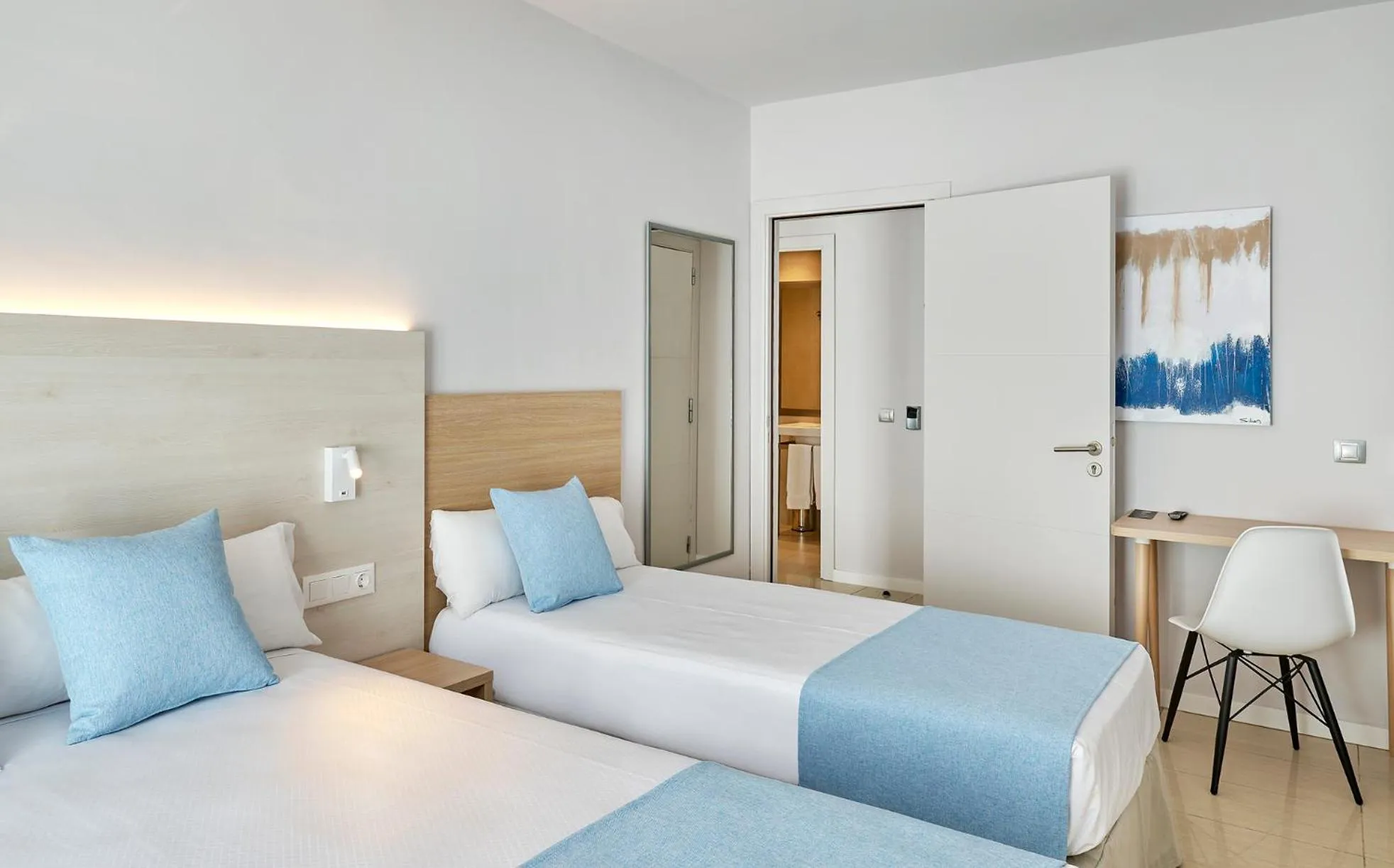 Bedroom in URH Excelsior