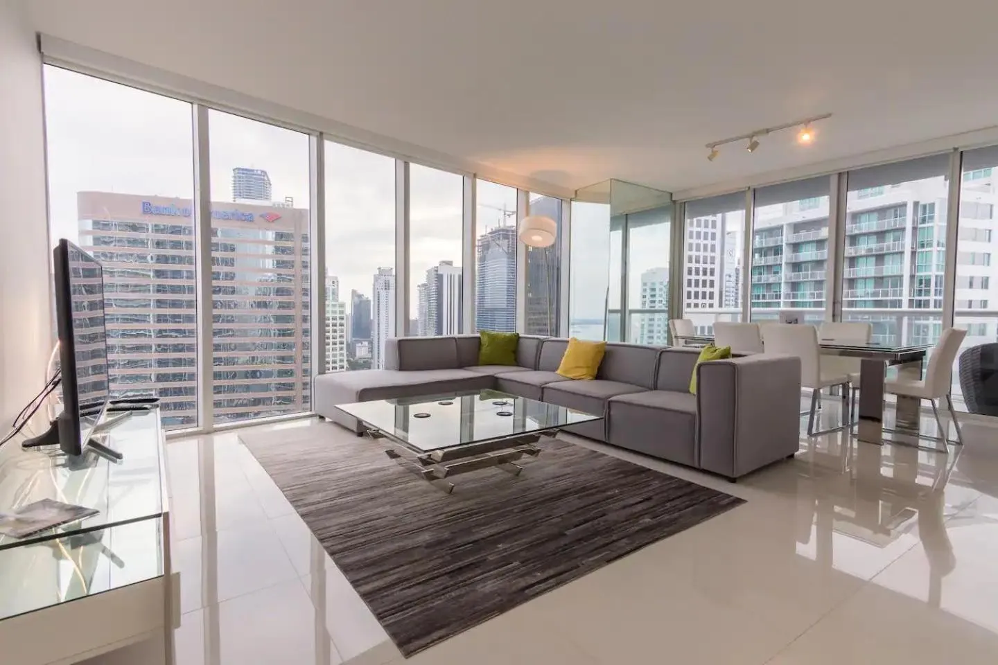 Living room in Amazing unit Miami Brickell with Sea & City View