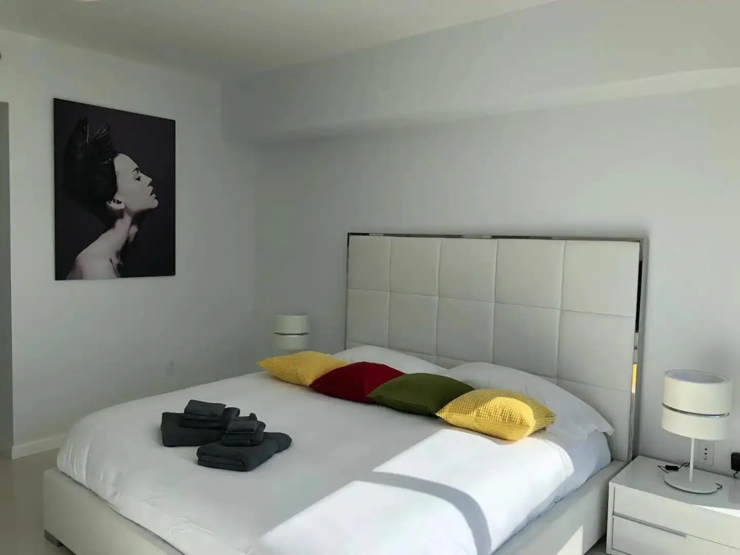 Bed in Amazing unit Miami Brickell with Sea & City View