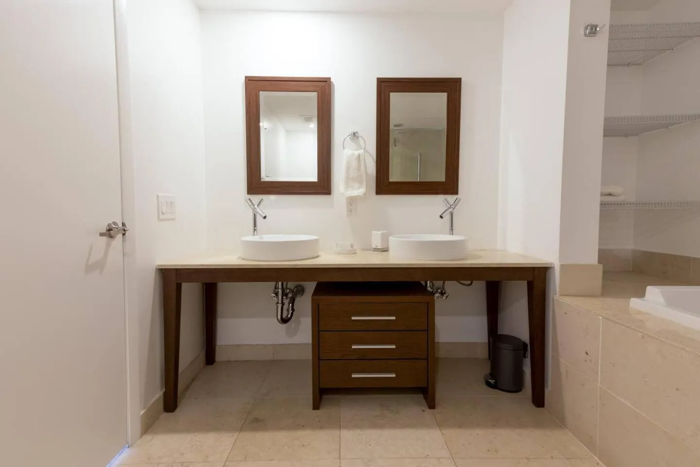 Bathroom in Amazing unit Miami Brickell with Sea & City View