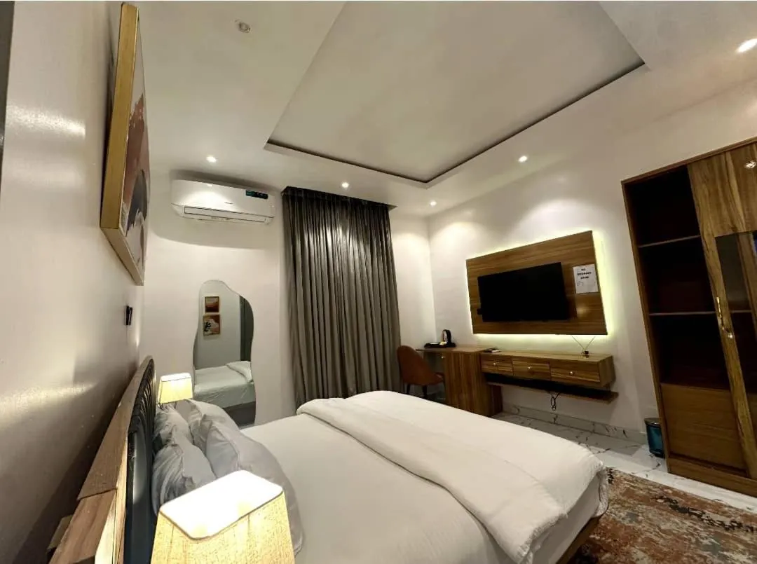 Bed in Bricks Residence