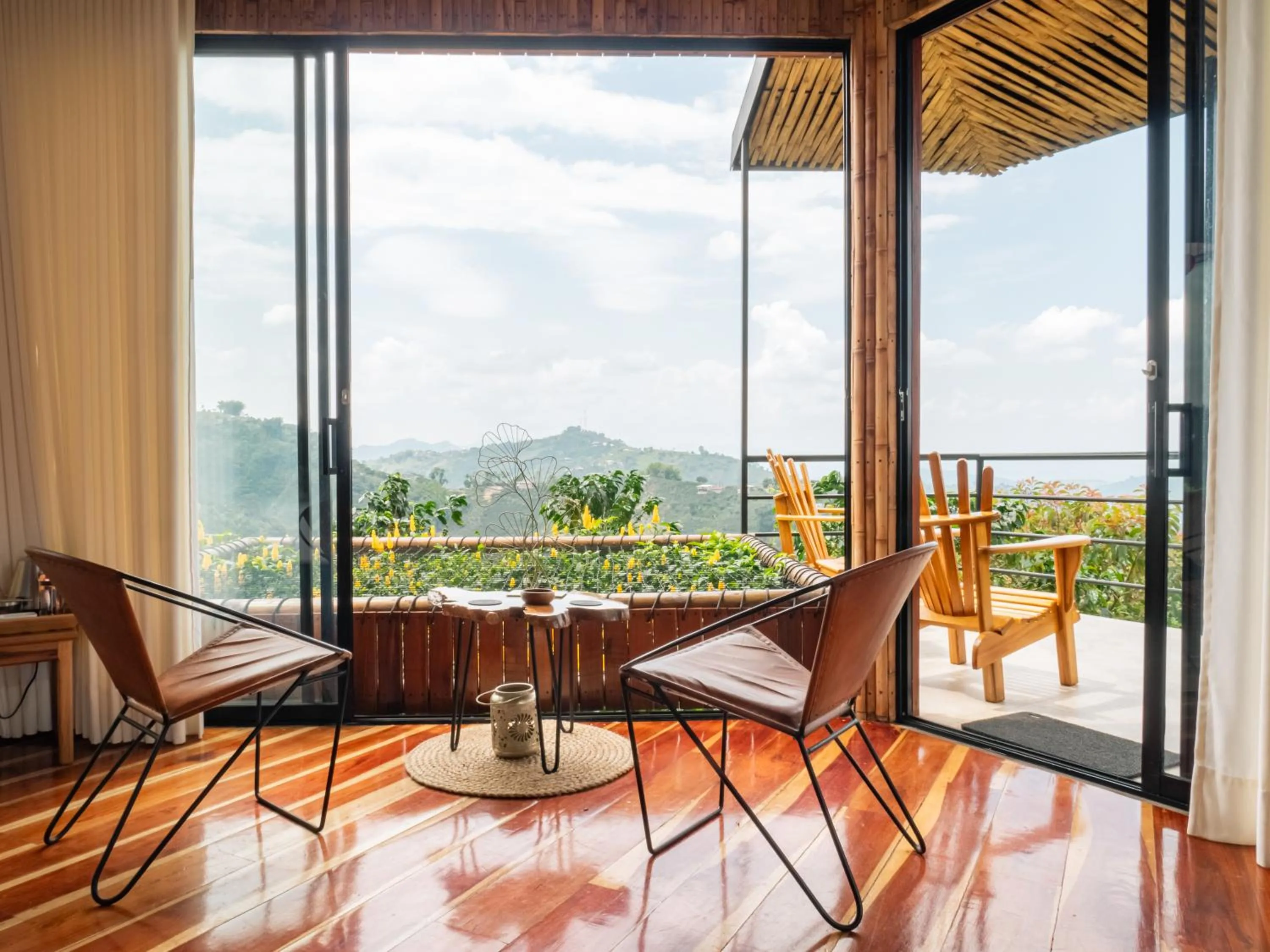 Seating area in Atardeceres del Cafe