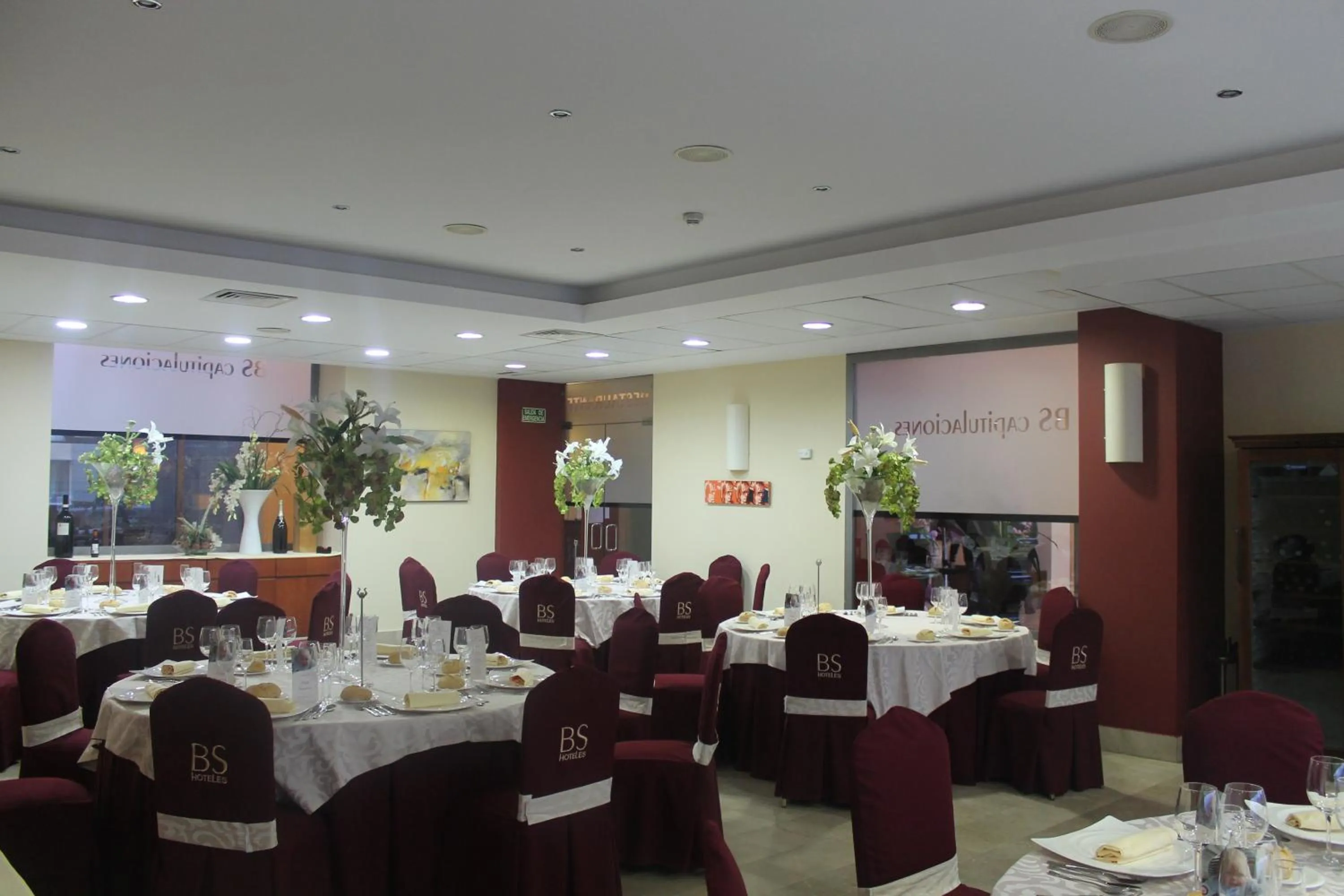 Restaurant/places to eat in BS Capitulaciones