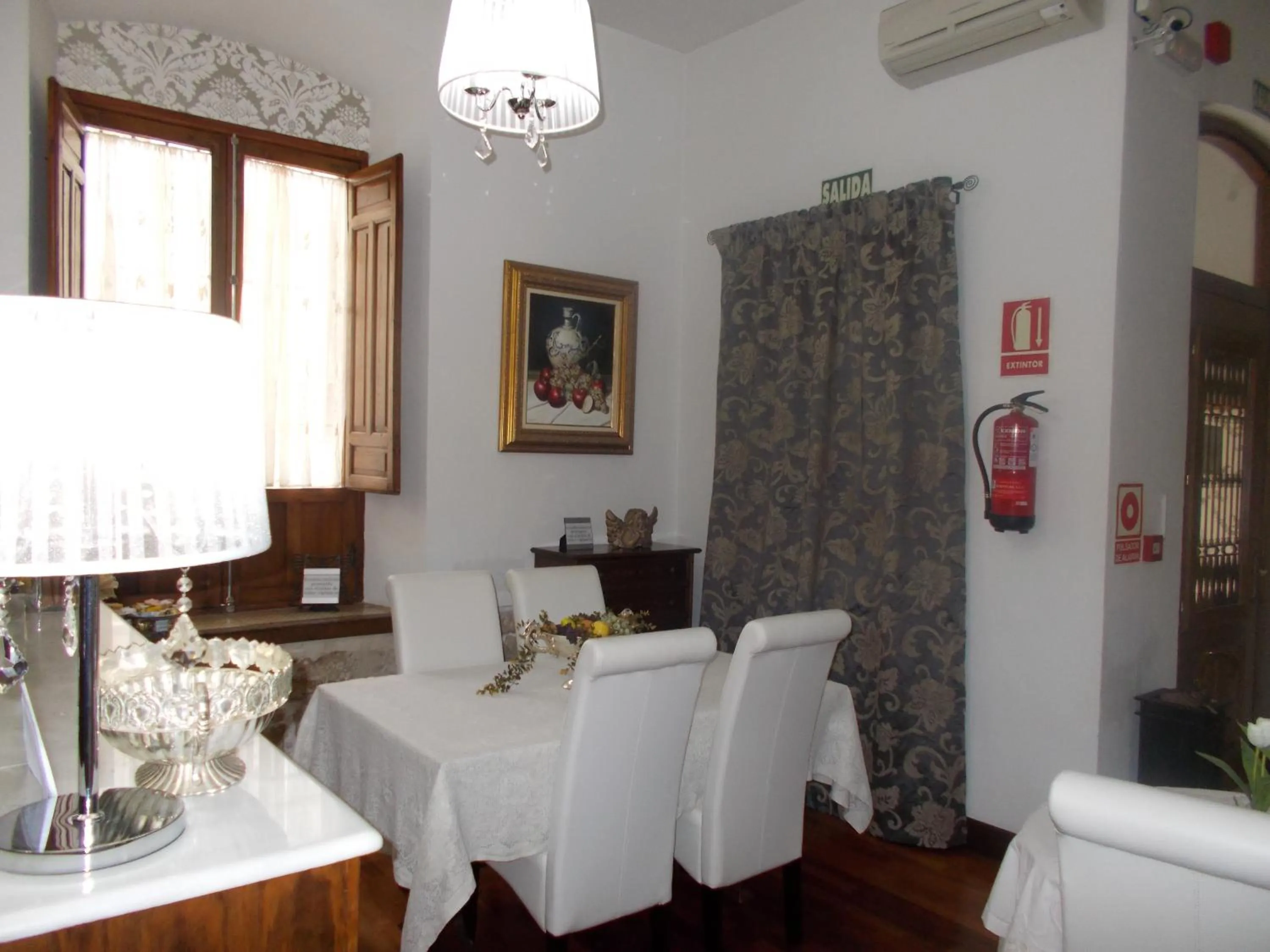 Lounge or bar in Hotel Boutique Nueve Leyendas