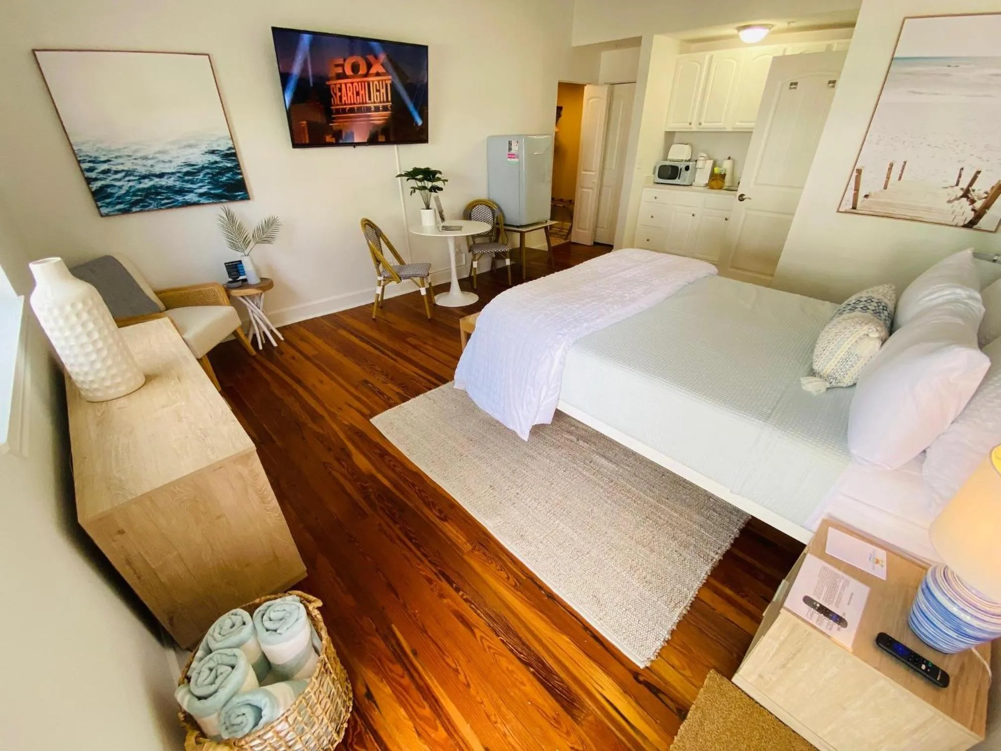 Bed in La Tortuga Historic Pass A Grille St Pete Beach 68