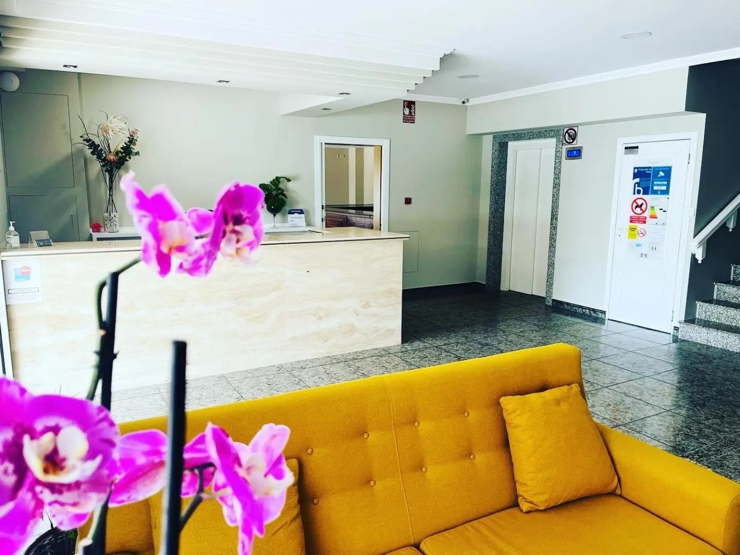 Lobby or reception in Hotel Susuqui