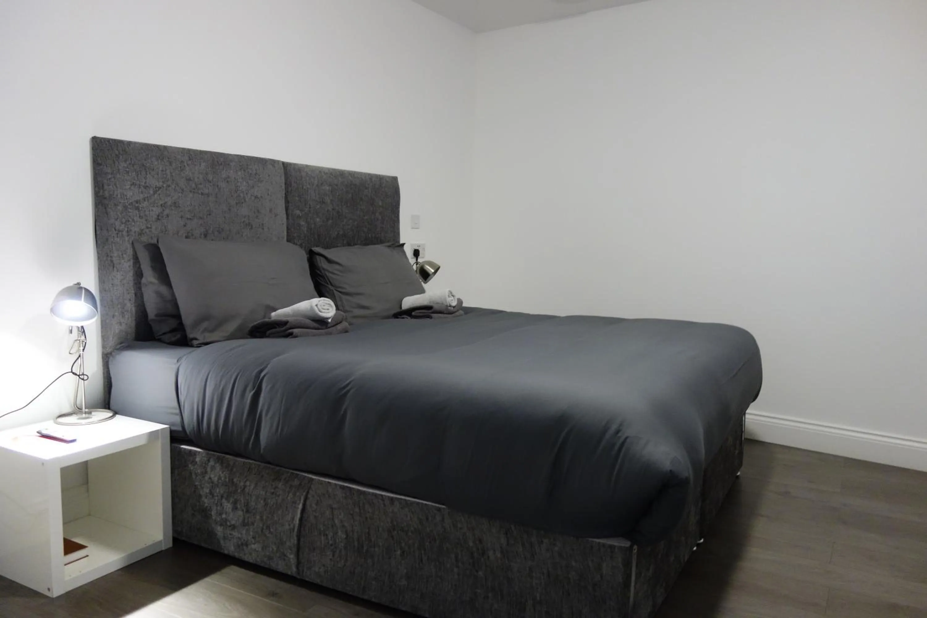 Bed in Abbey Point Hotel