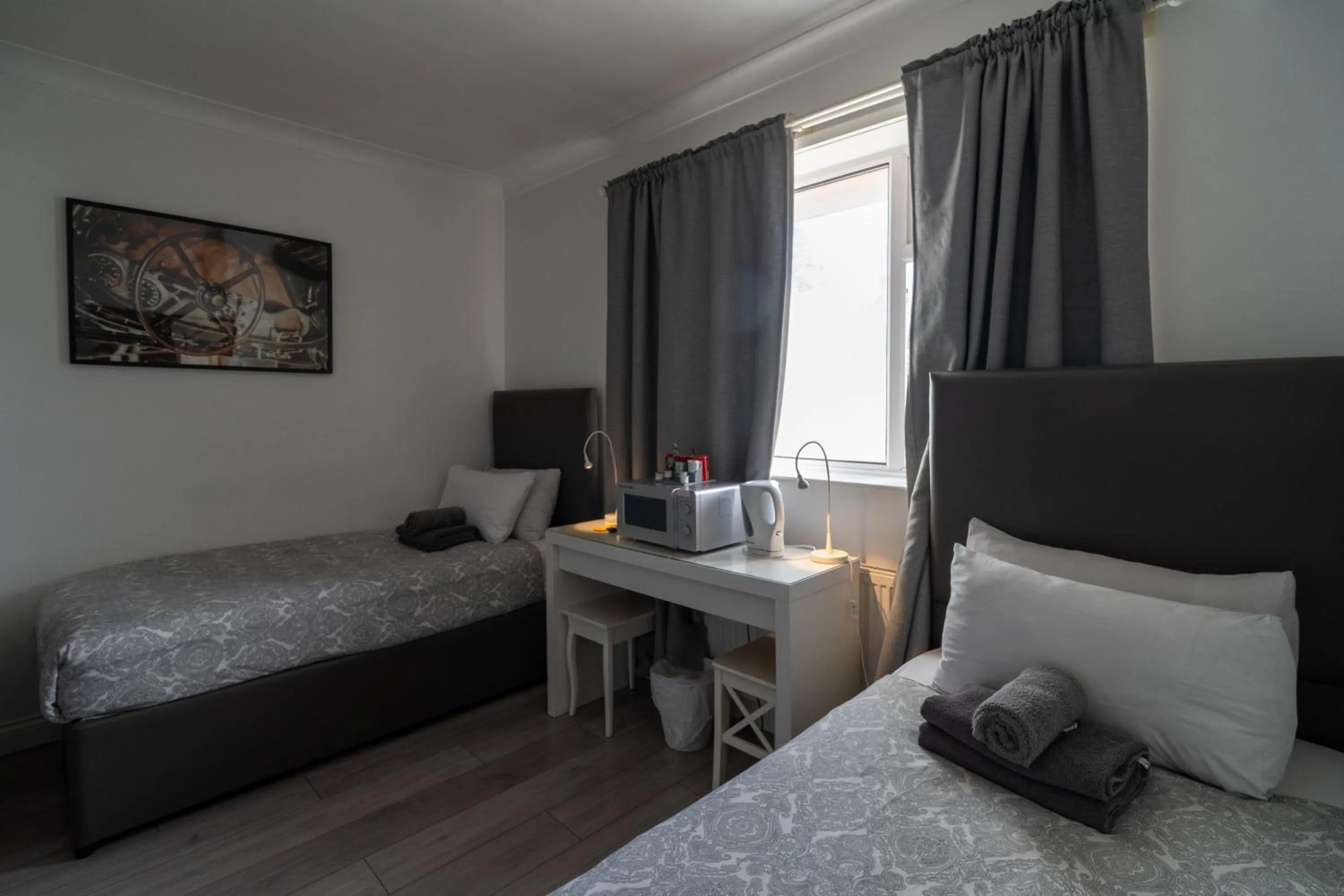 Bed in Abbey Point Hotel