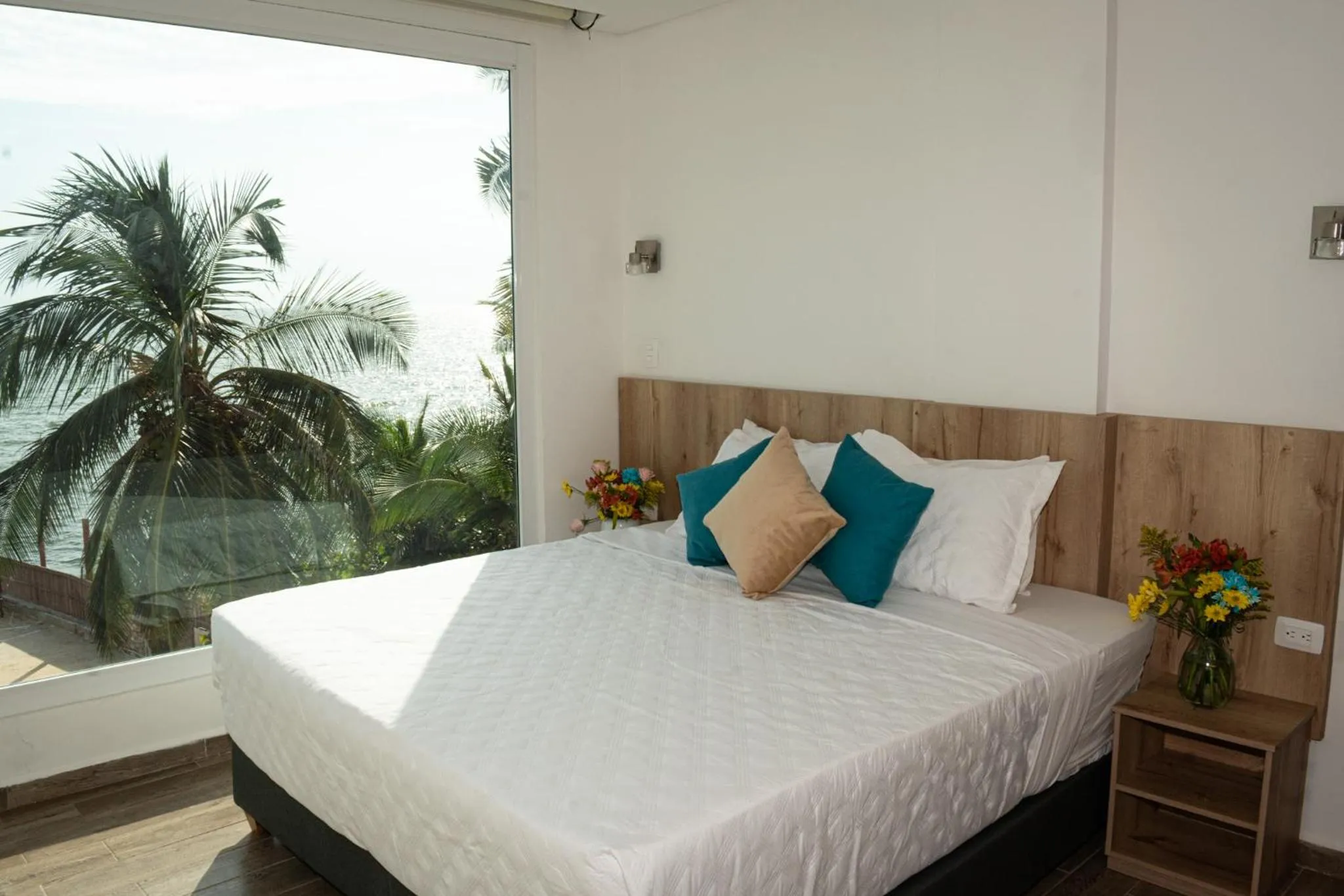Photo of the whole room, Bed in Hotel Caribbean Cartagena