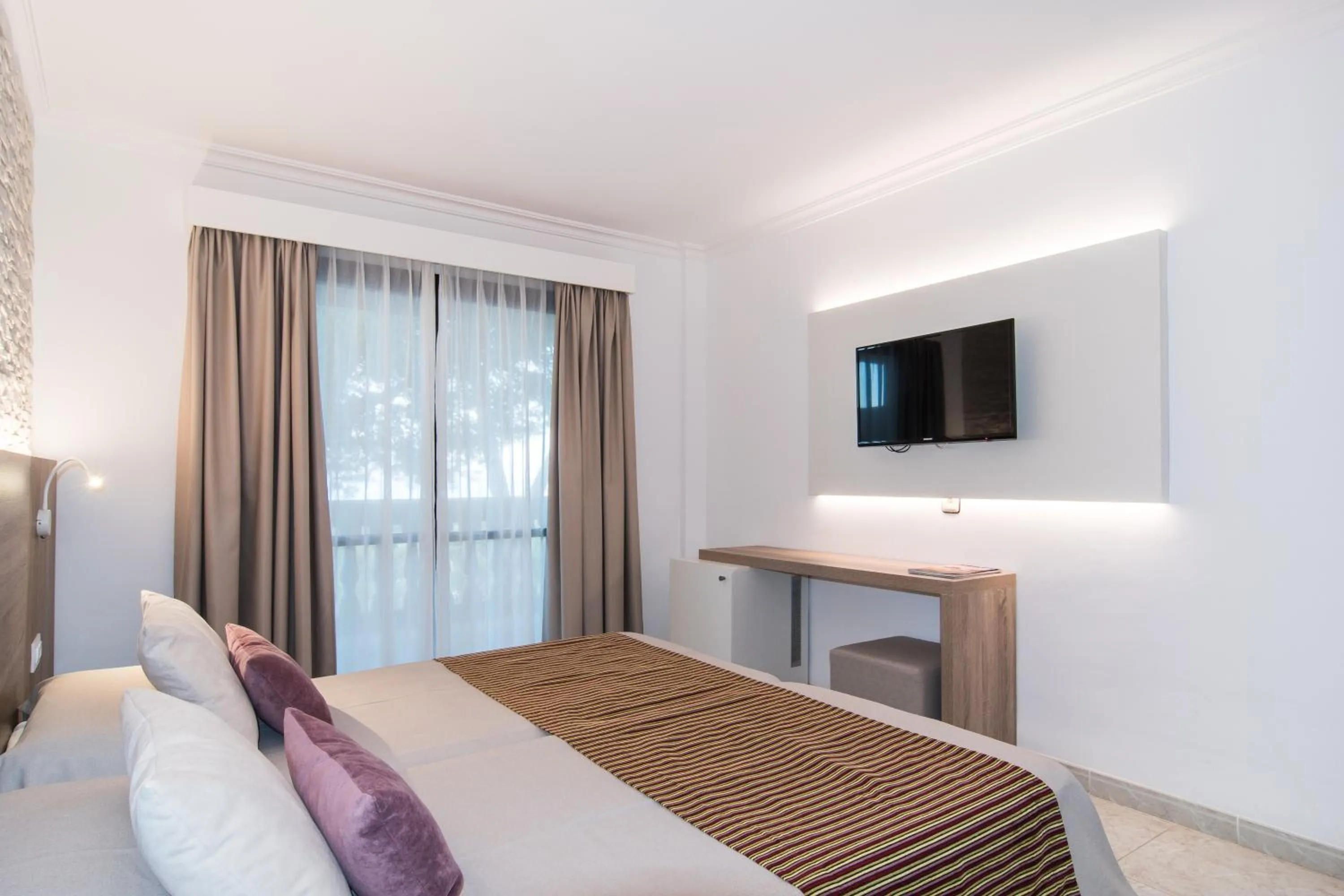 Bed in Hotel Na Taconera