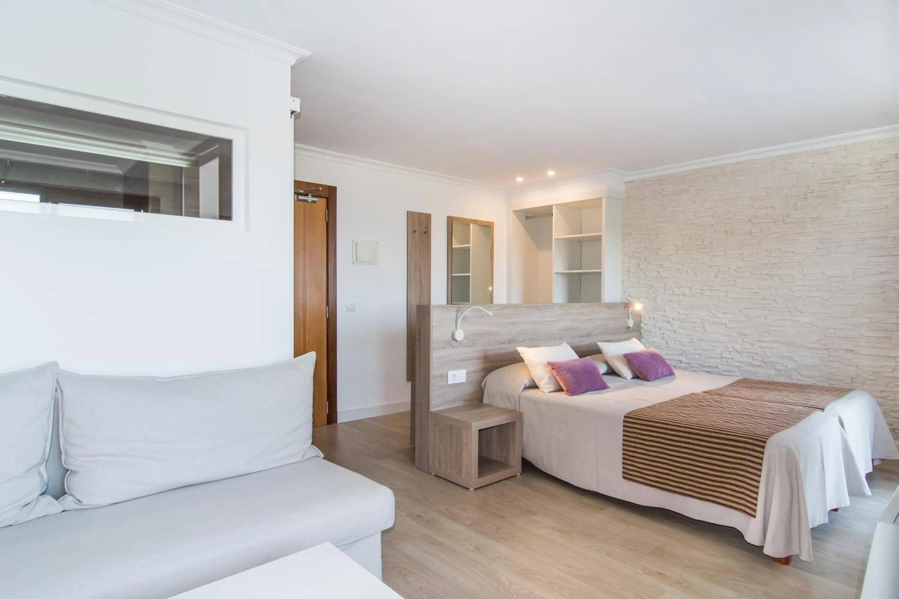 Bed in Hotel Na Taconera