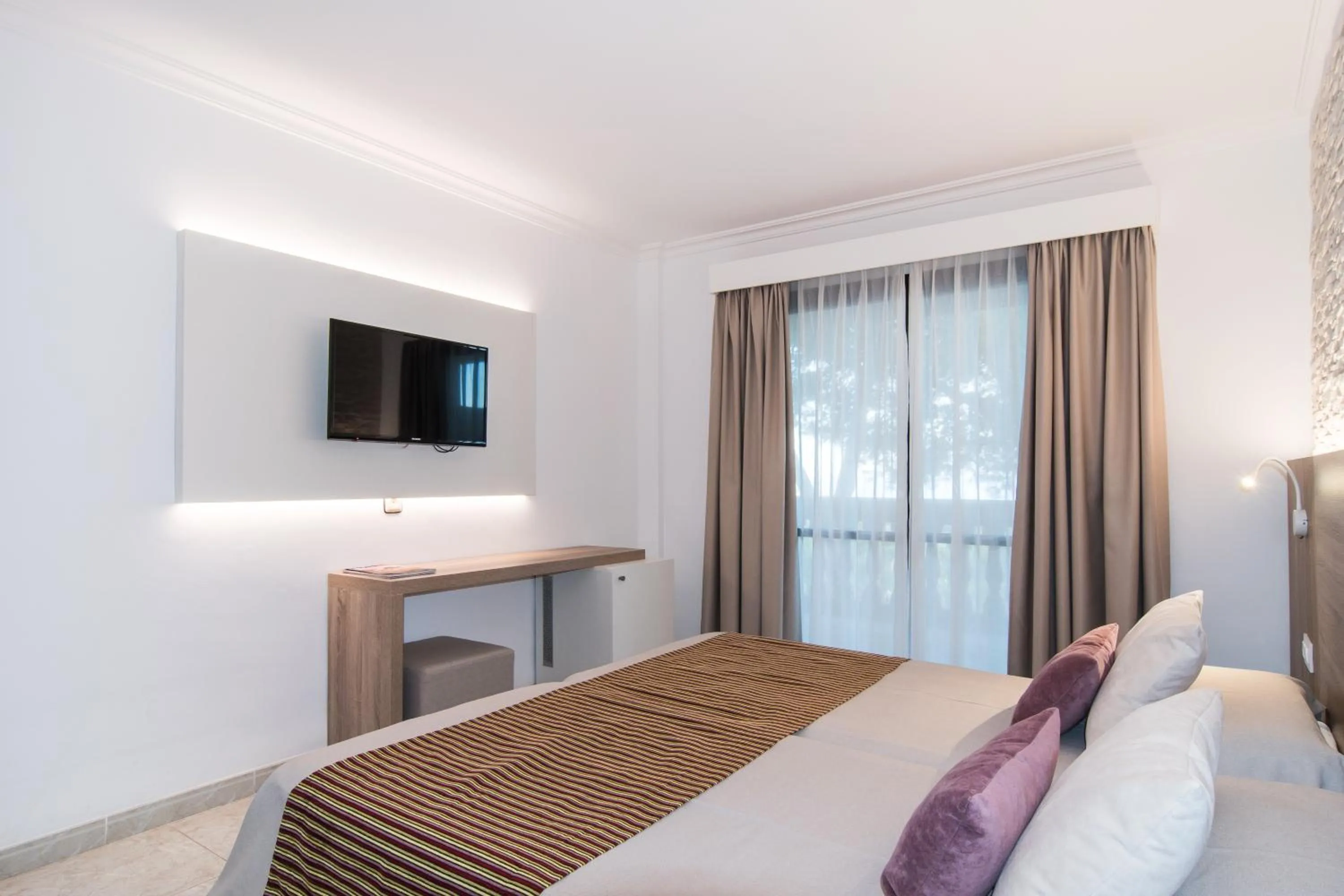 Bed in Hotel Na Taconera