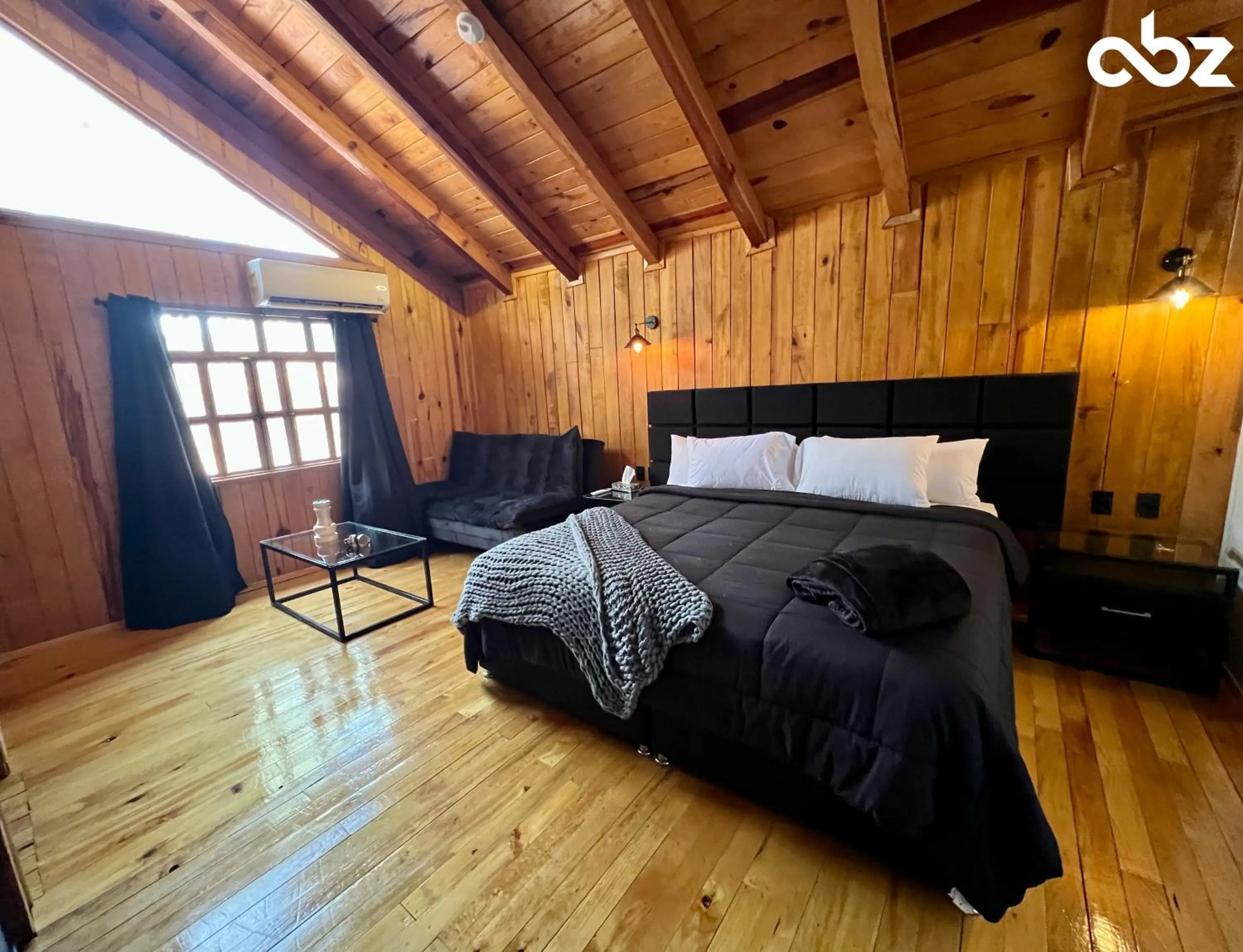 Bed in PINE TREE Mazamitla Hotel Boutique & Cabañas