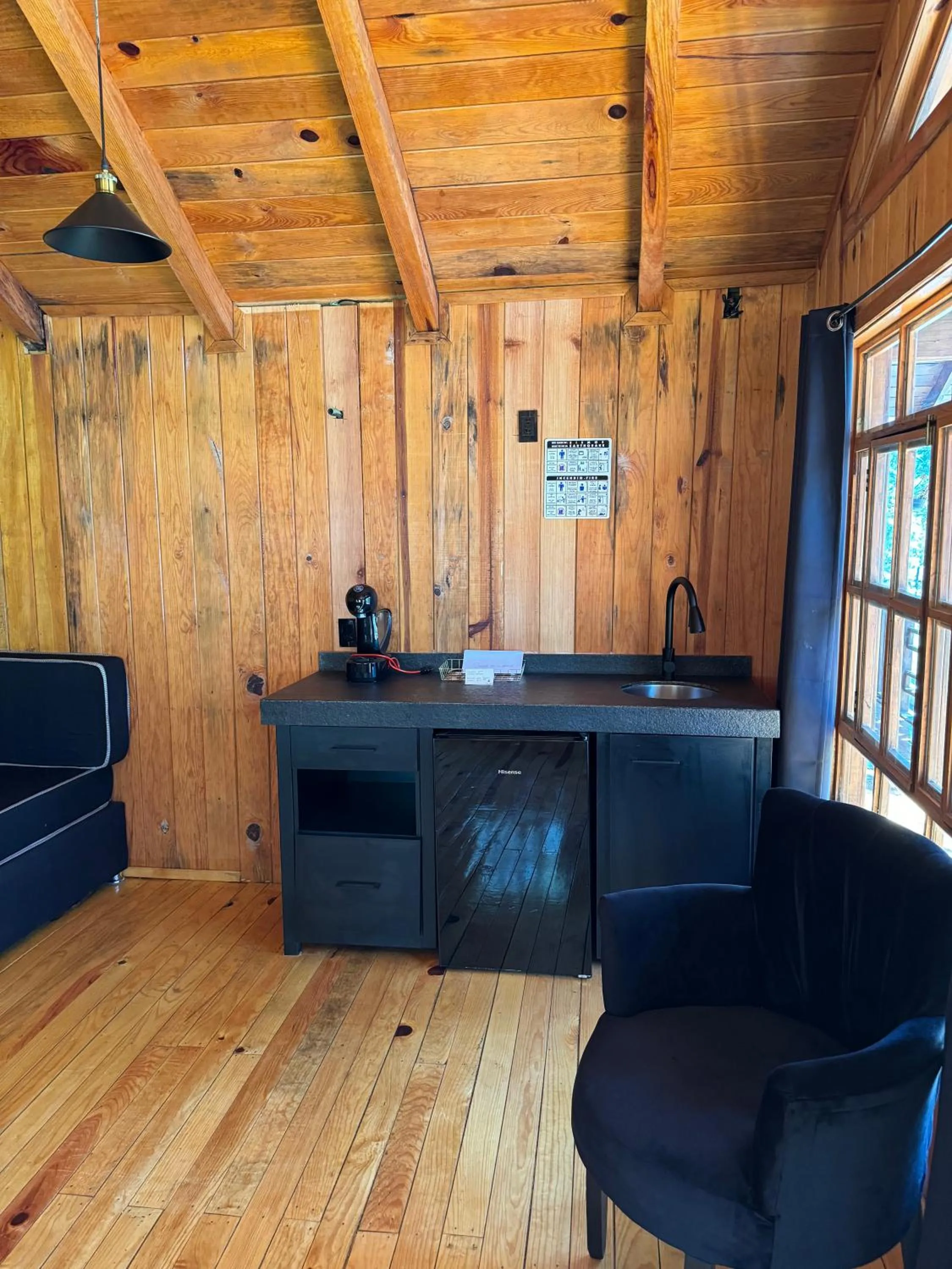 kitchen in PINE TREE Mazamitla Hotel Boutique & Cabañas