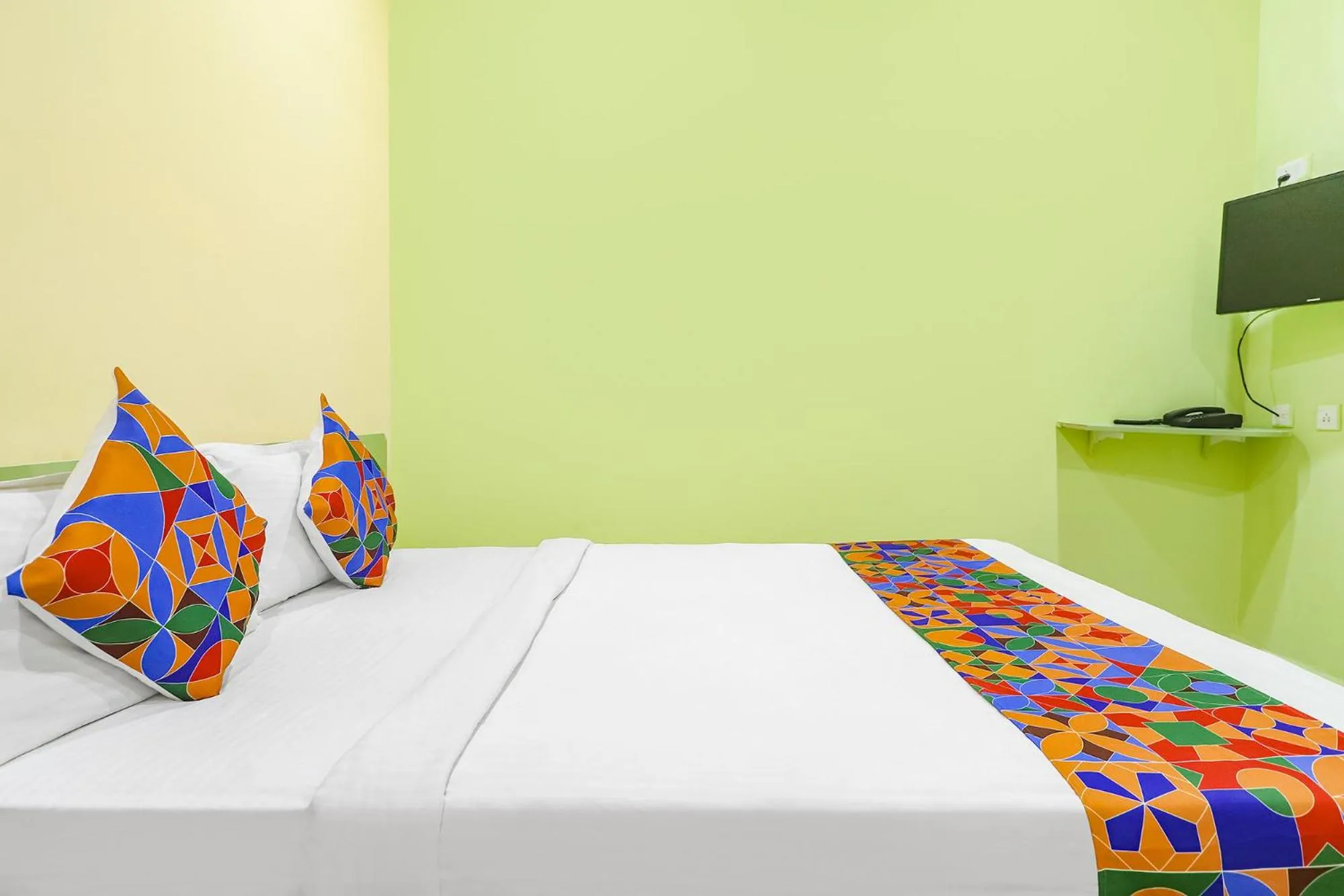 Bed in FabExpress Airport Stay Inn - Nr Hyderabad Airport