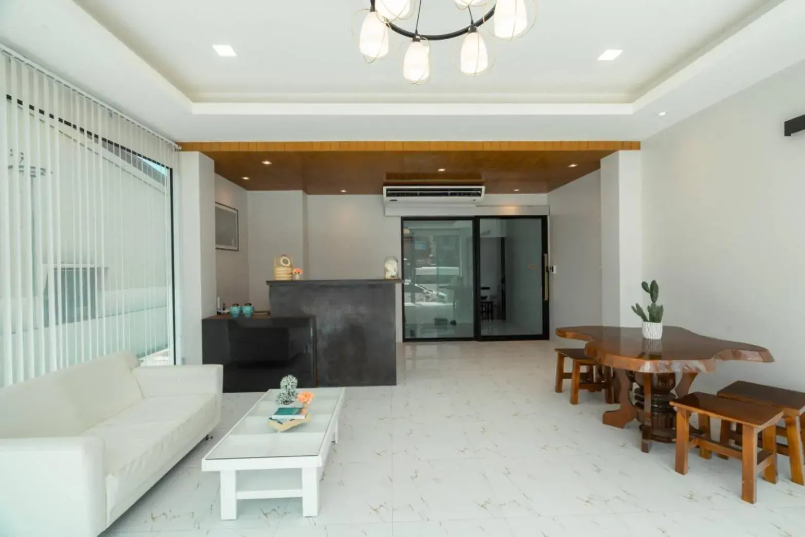 Terminal 58 Airport Terminal 58 Airport