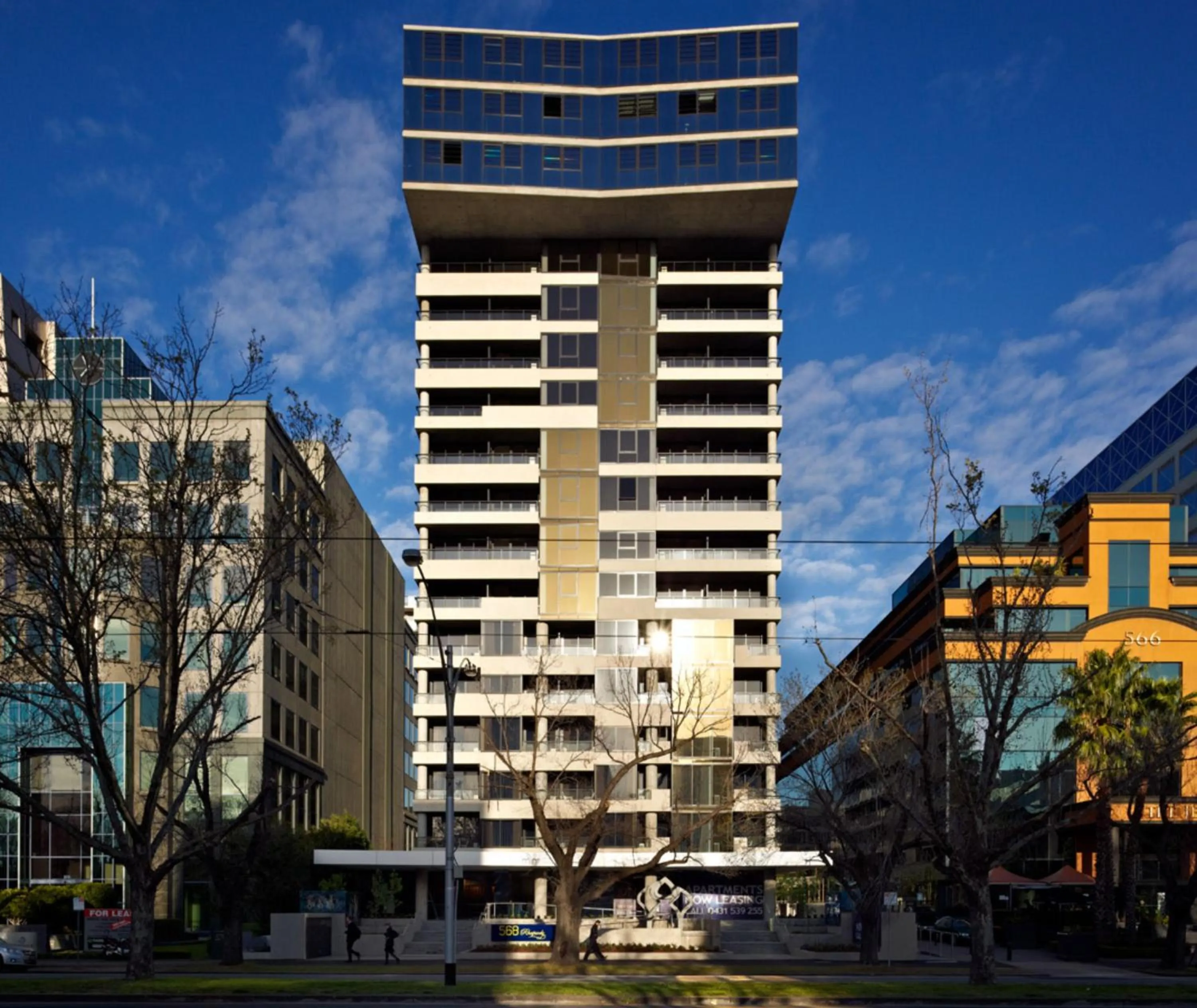Property building in Oaks Melbourne St Kilda Road Hotel