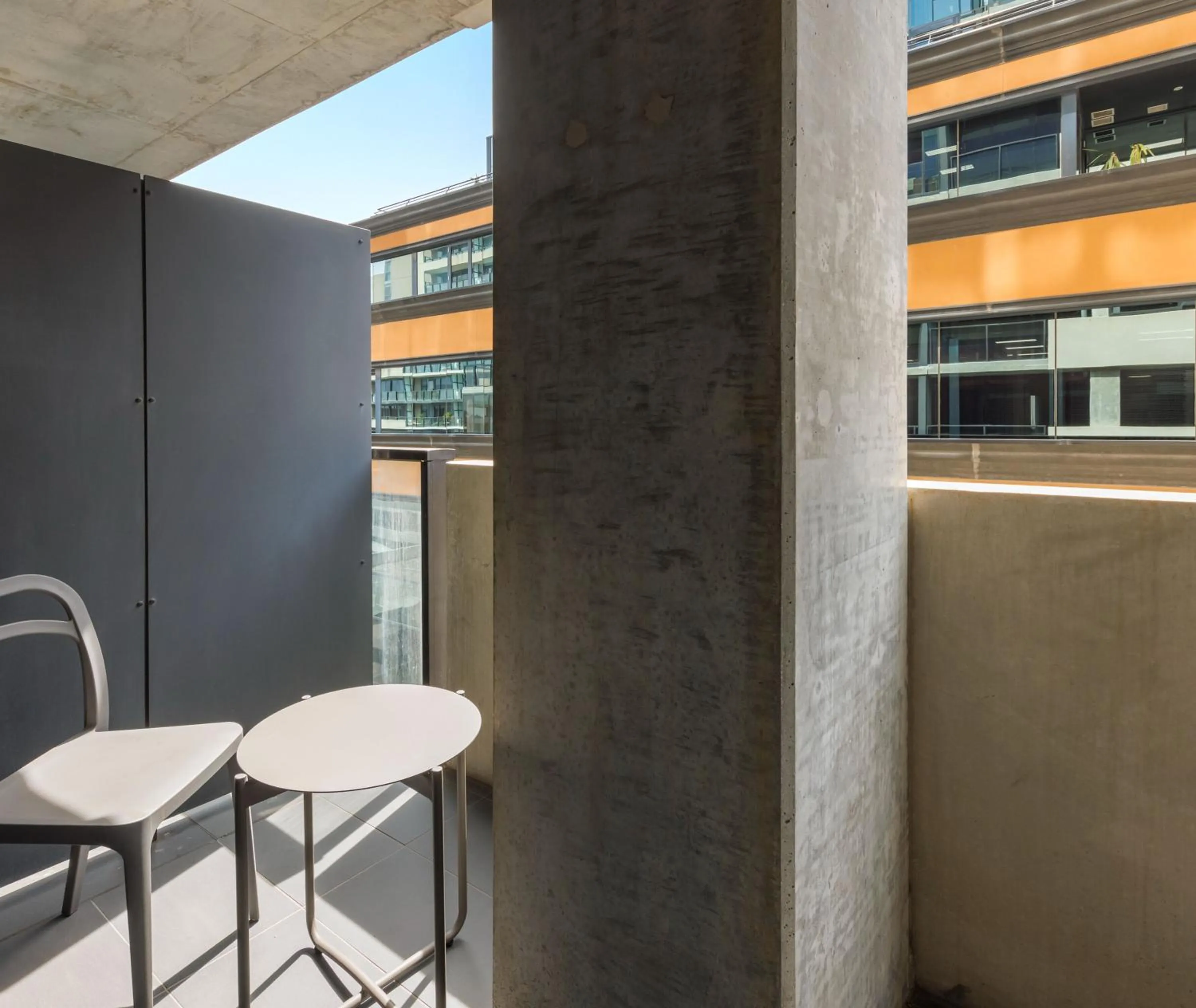 Balcony/Terrace in Oaks Melbourne St Kilda Road Hotel