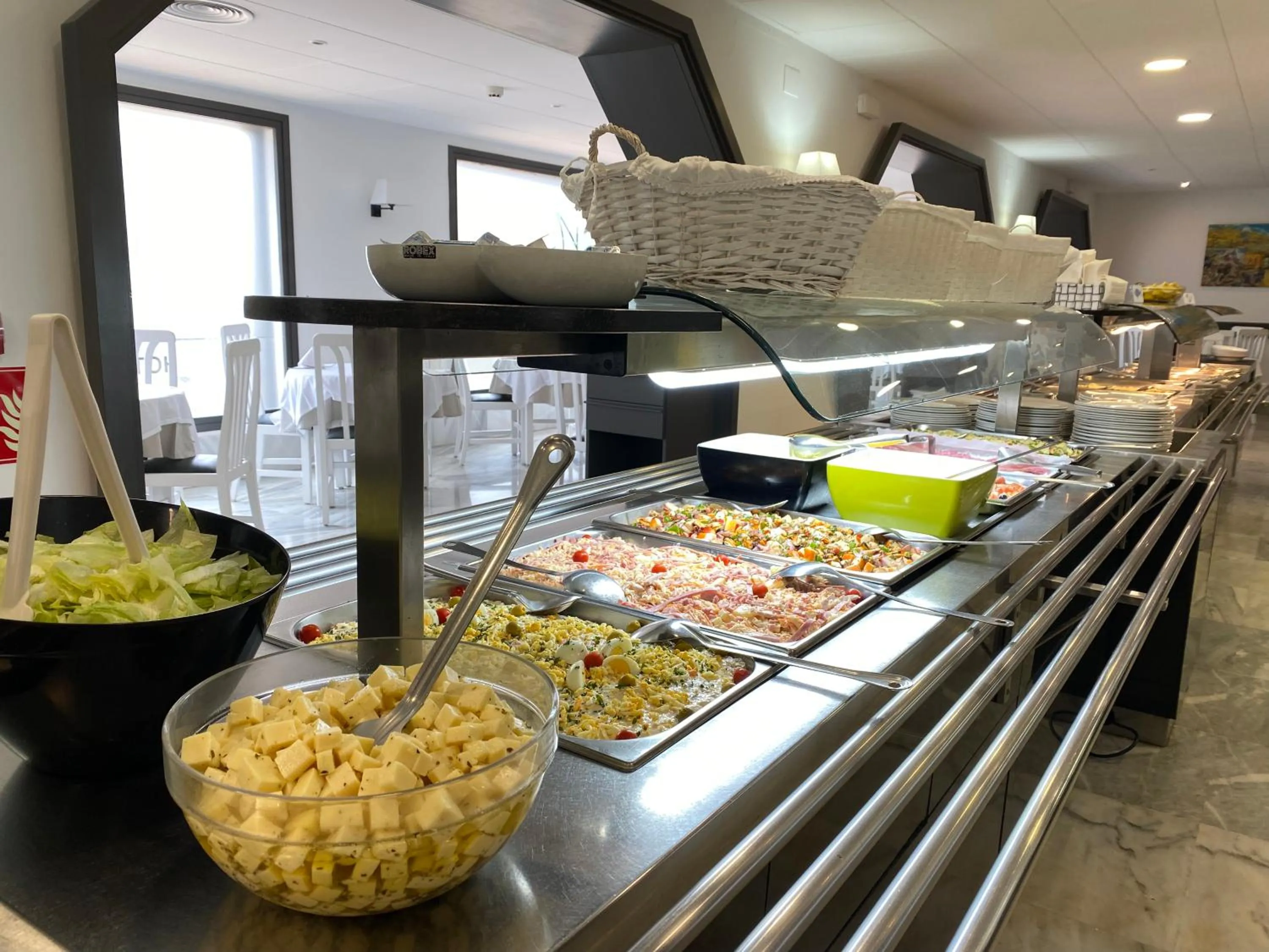 Food in Nautilus Hotel