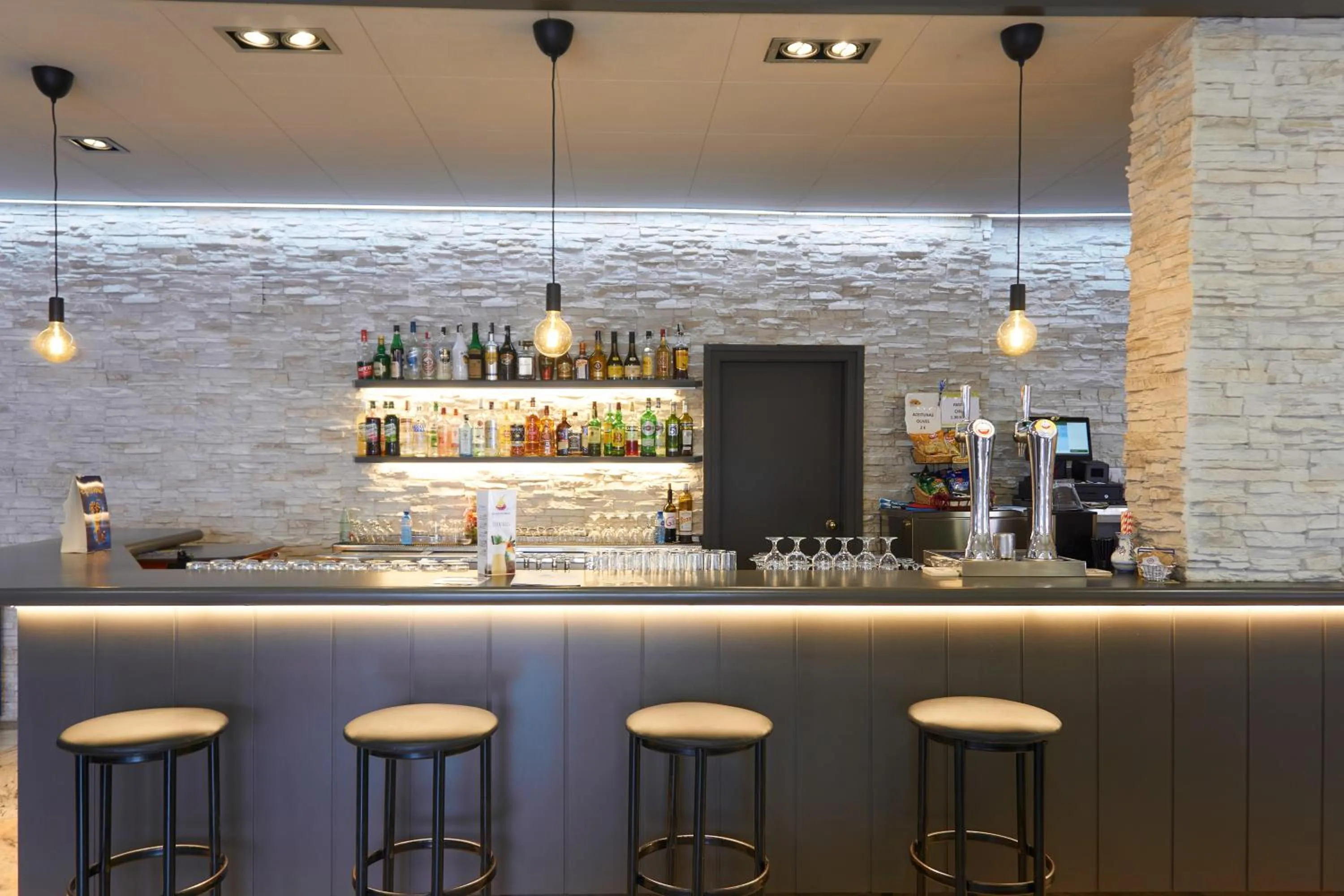 Lounge or bar in Nautilus Hotel