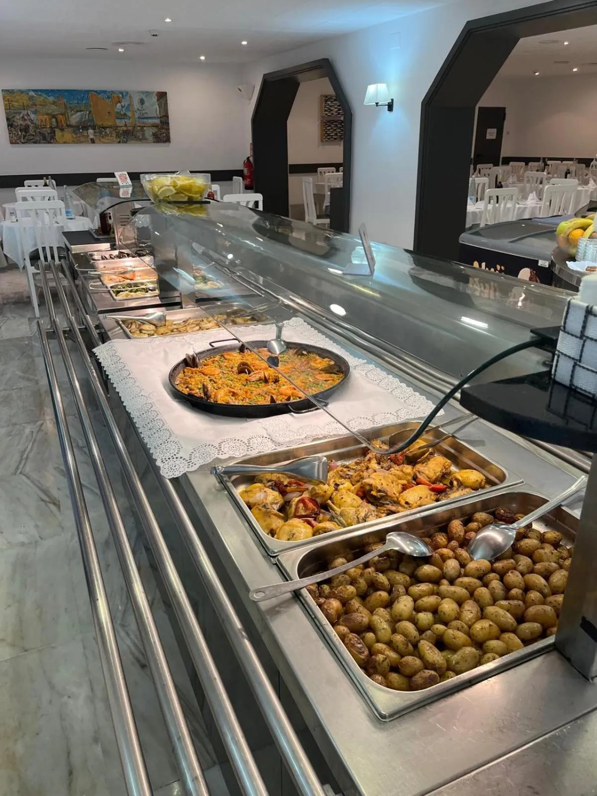 Food in Nautilus Hotel