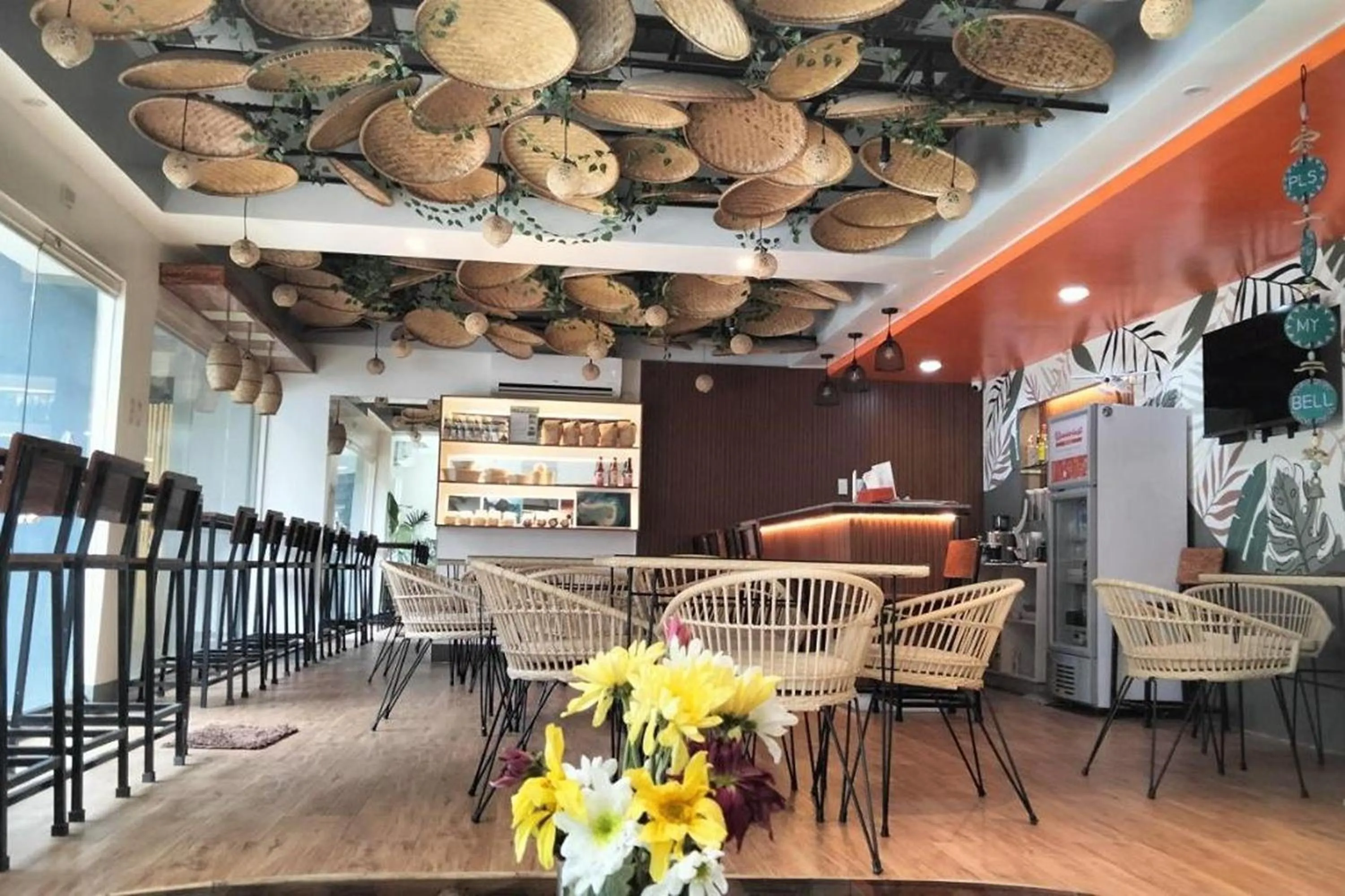 Restaurant/places to eat in Wanderlust Bed and Breakfast Puerto Princesa