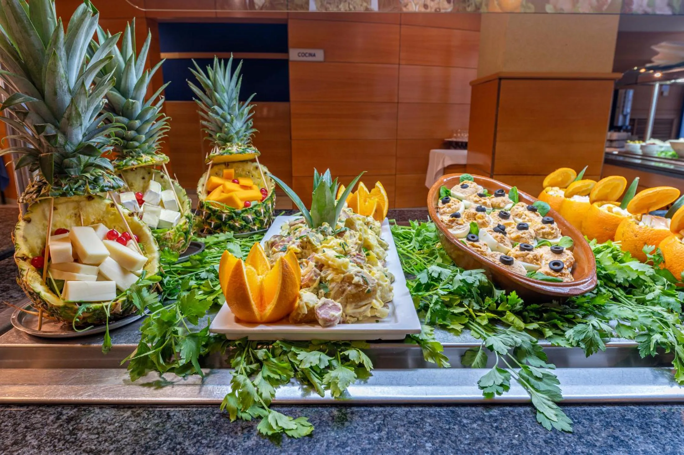 Buffet breakfast in Hotel Rober Palas