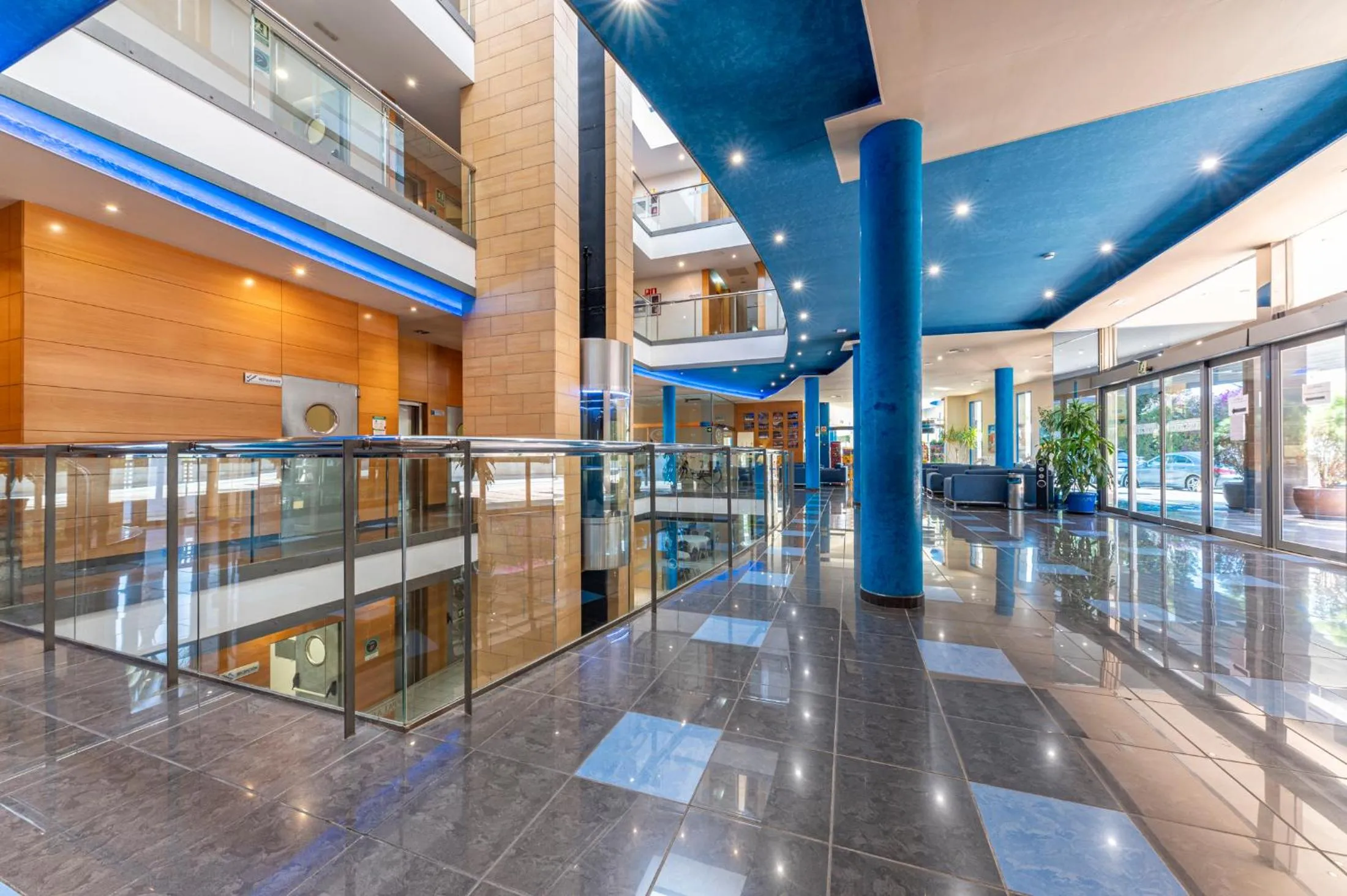 Property building in Hotel Rober Palas