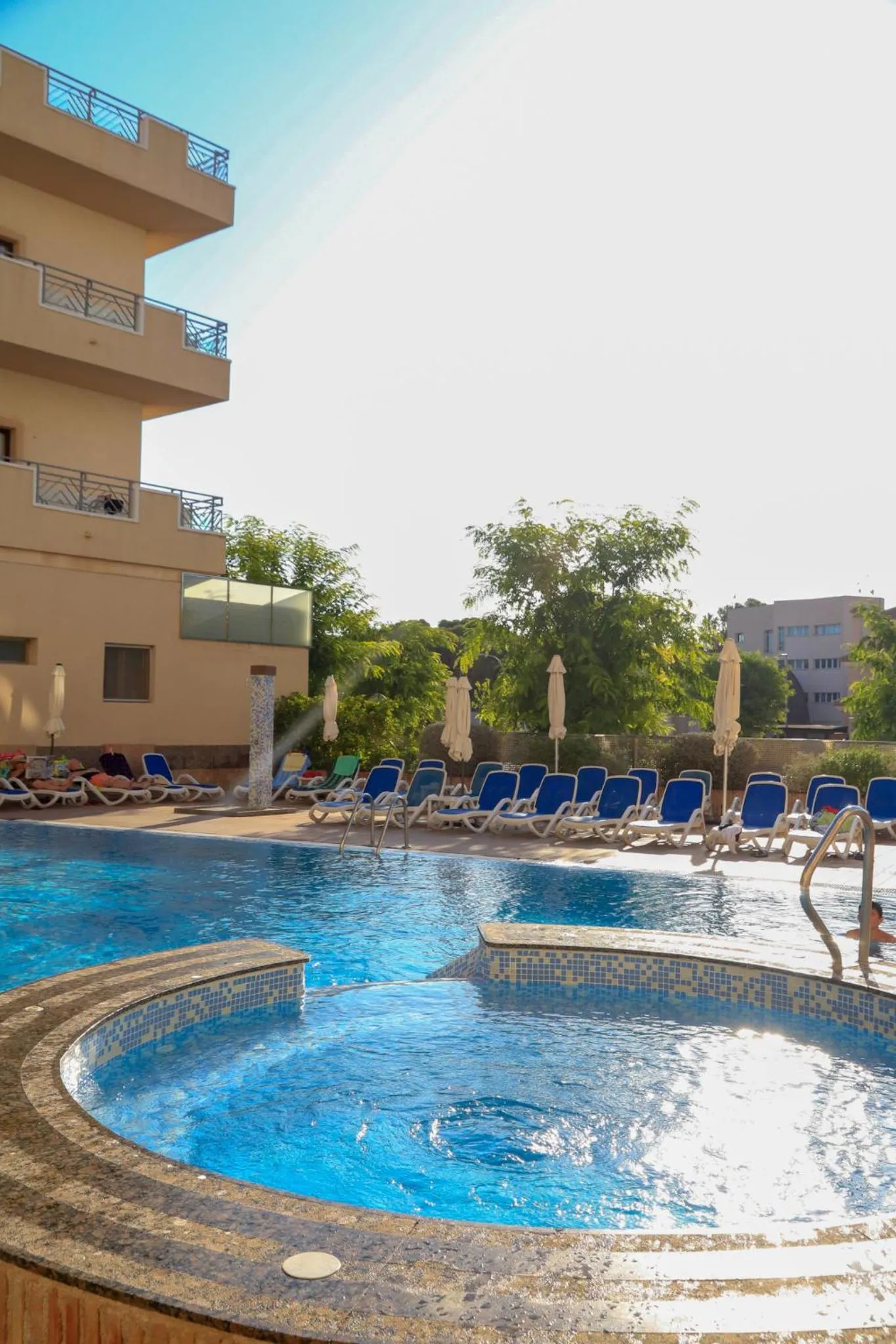 Swimming pool in Hotel Monarque Costa Narejos