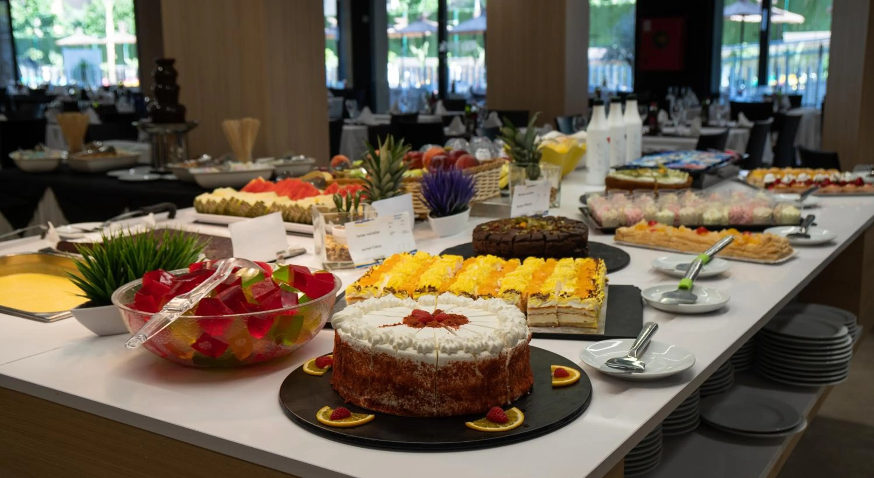 Restaurant/places to eat in Medplaya Hotel Rio Park