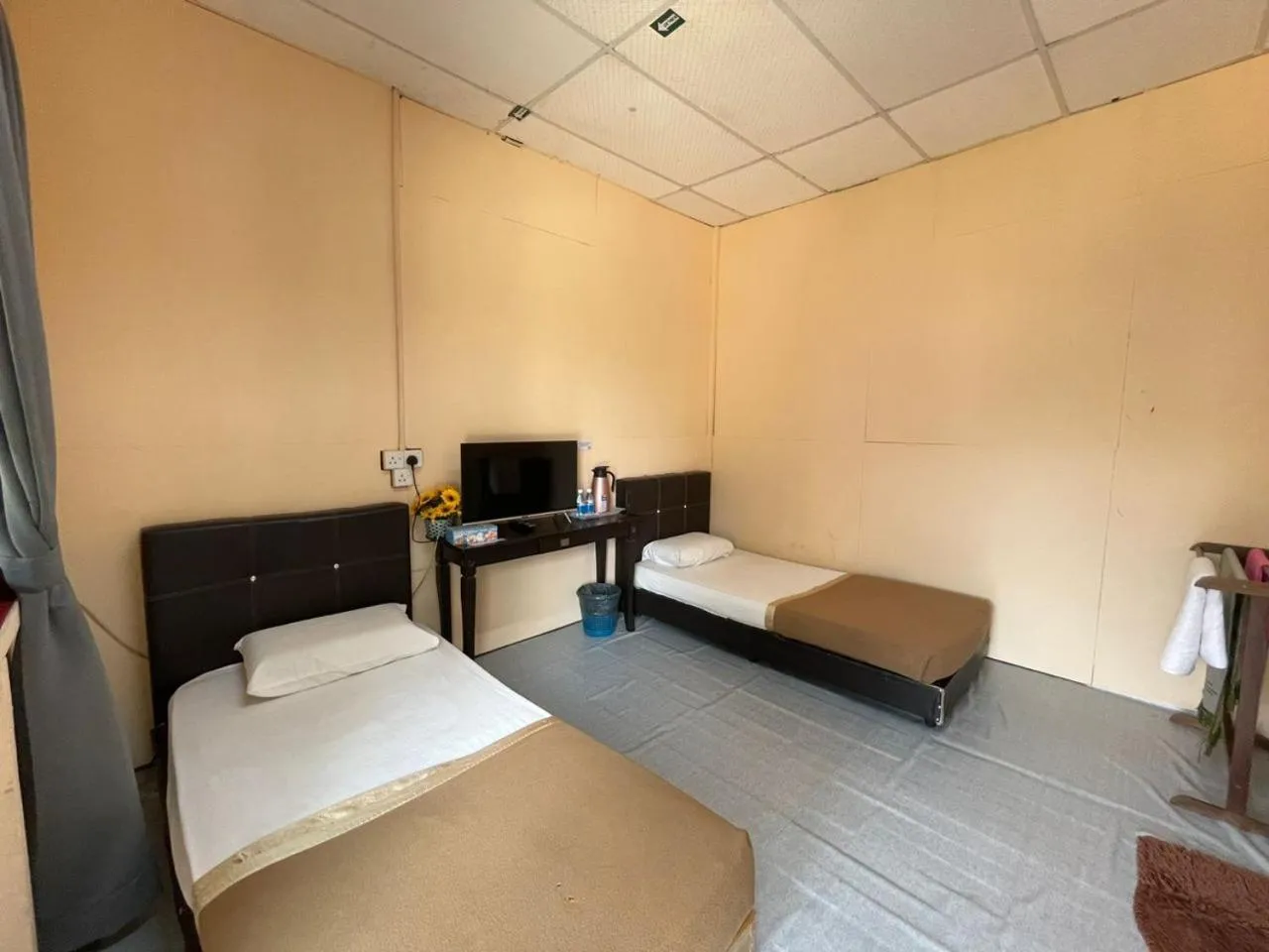 Bed in DGeting Beach Resort